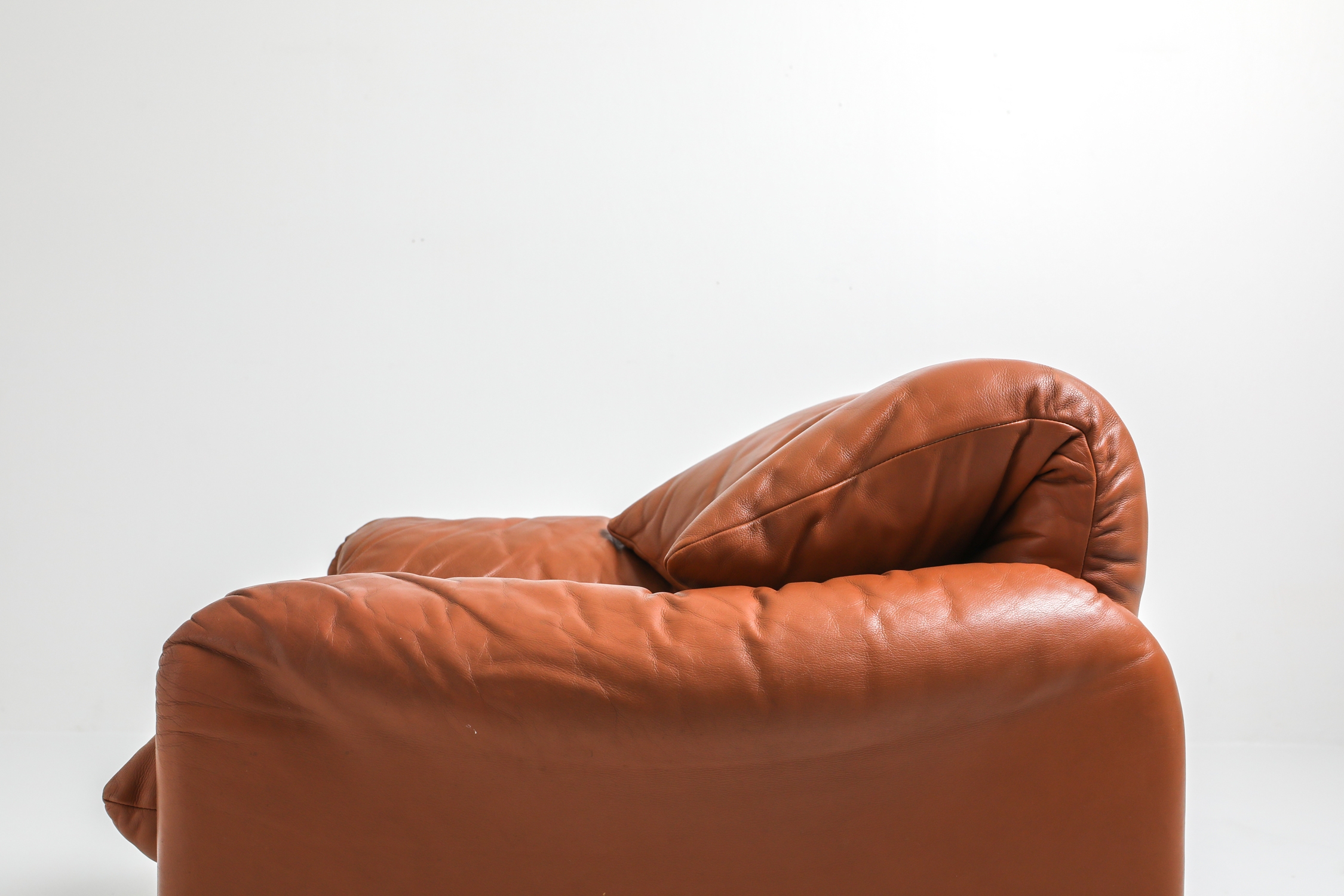 Maralunga Cognac Leather Club Chairs by Vico Magistretti for Cassina - 1974