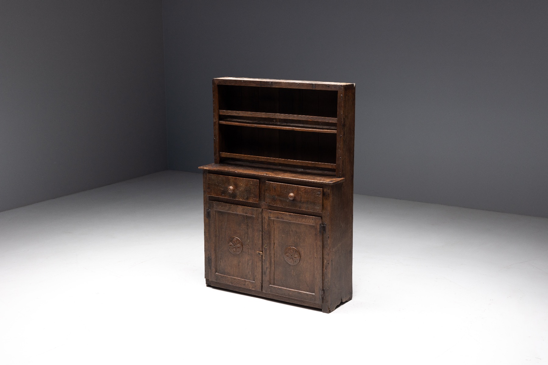 Rustic Travail Populaire Cupboard - Early 19th Century