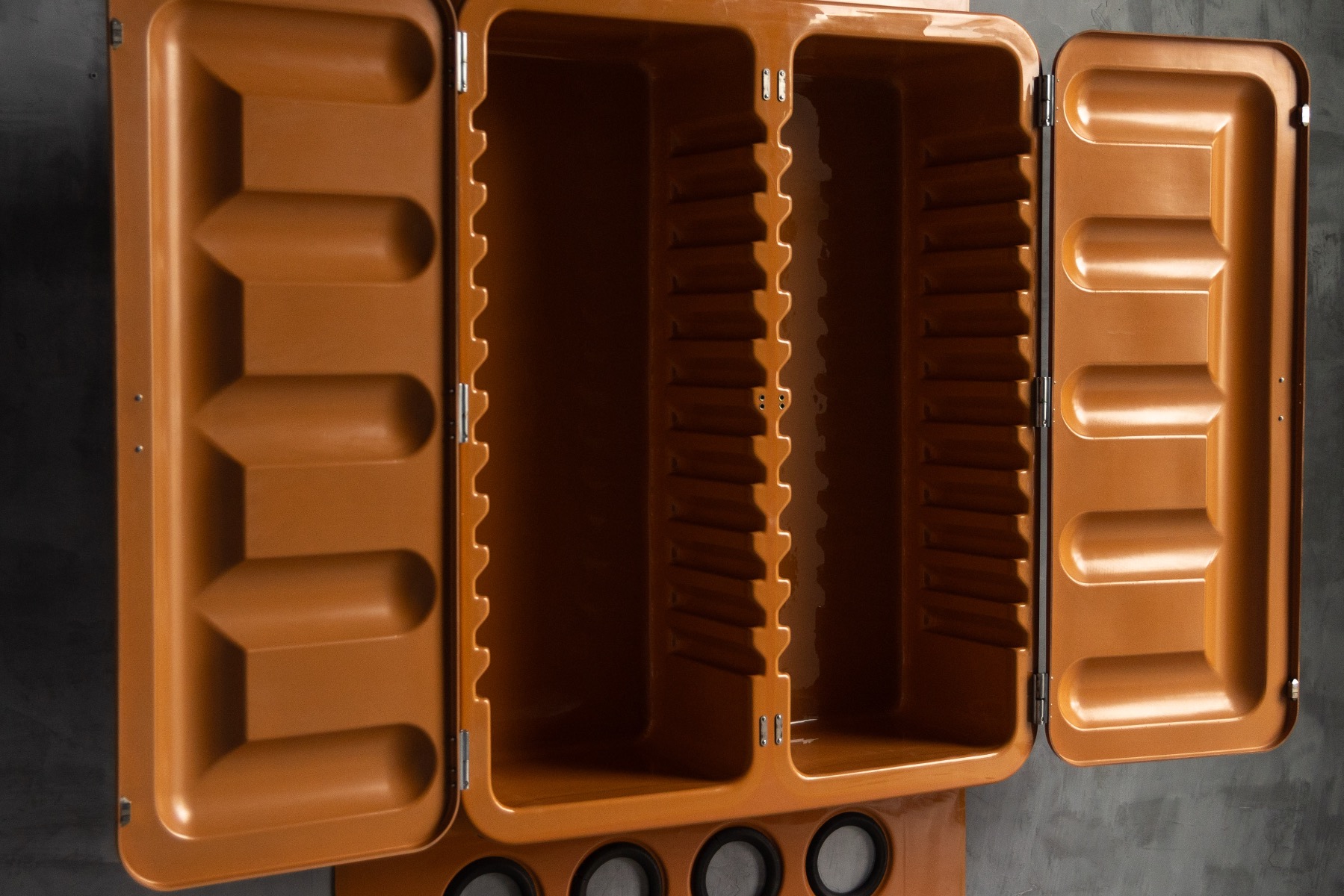 Edition Somop Wardrobe in Orange Molded Plastic - 1970s