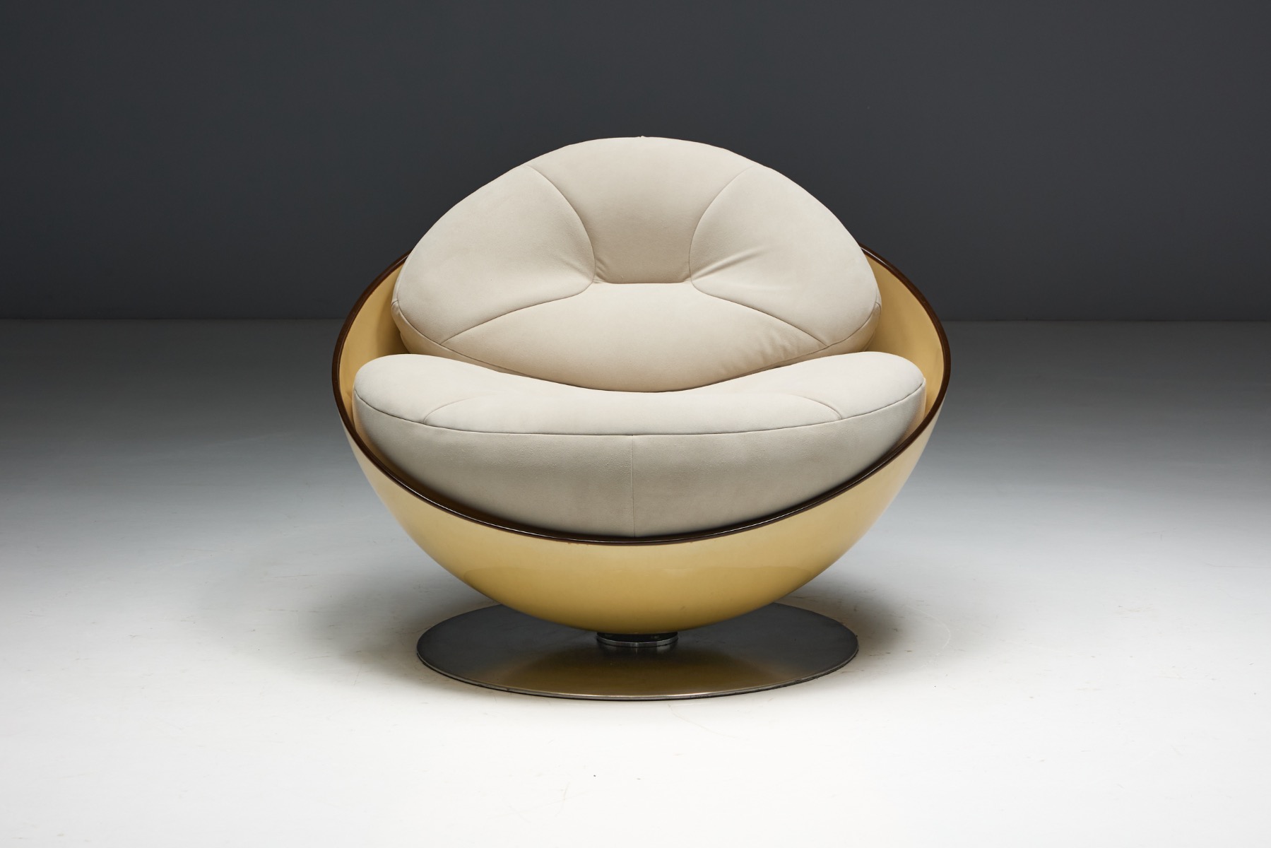 Esfera Lounge Chairs by Ricardo Fasanello, Brazil – Late 1960s