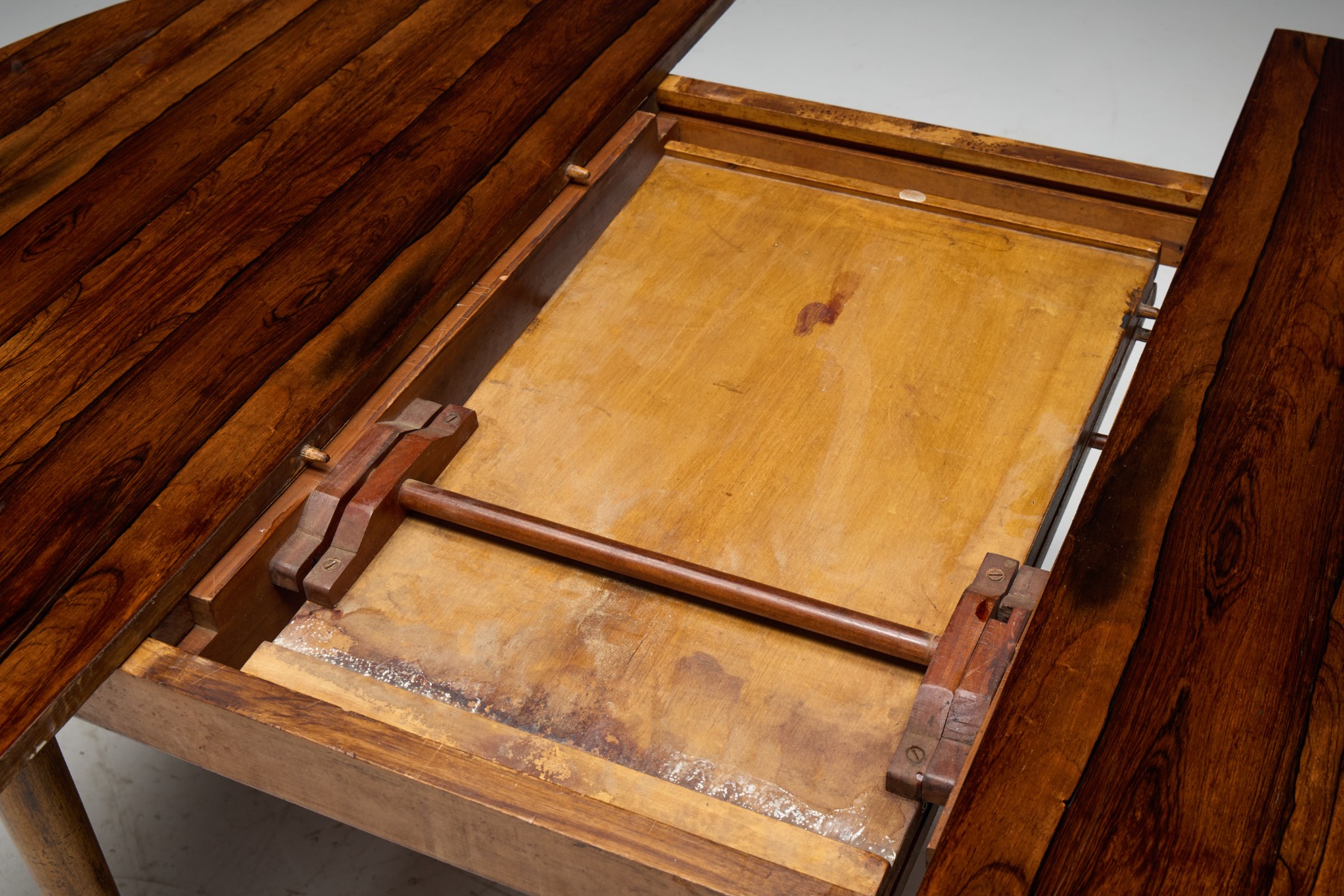 Expandable Caviuna Dining Table by Hauner Eisler, Brazil - circa 1955