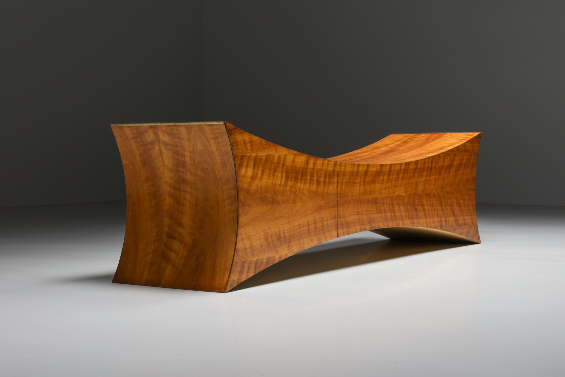  Floating Credenza in Walnut Wood - 1950's