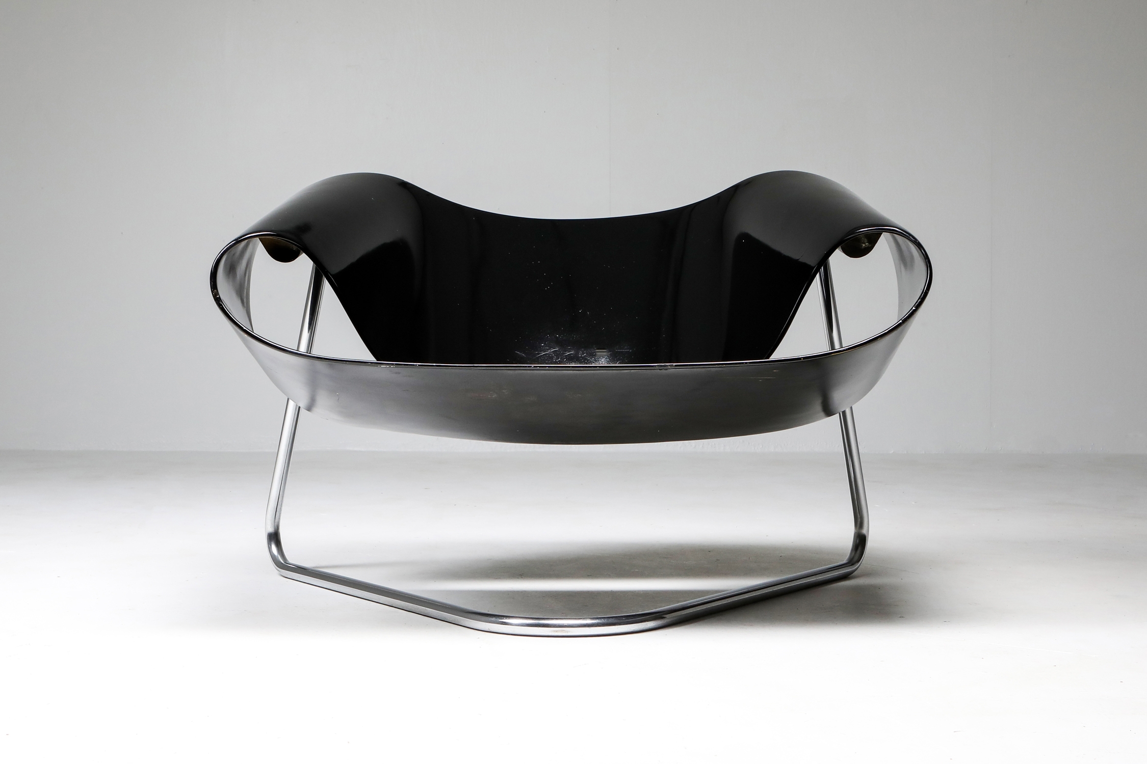 Black Ribbon Chair by Franca Stagi for Bernini - 1961