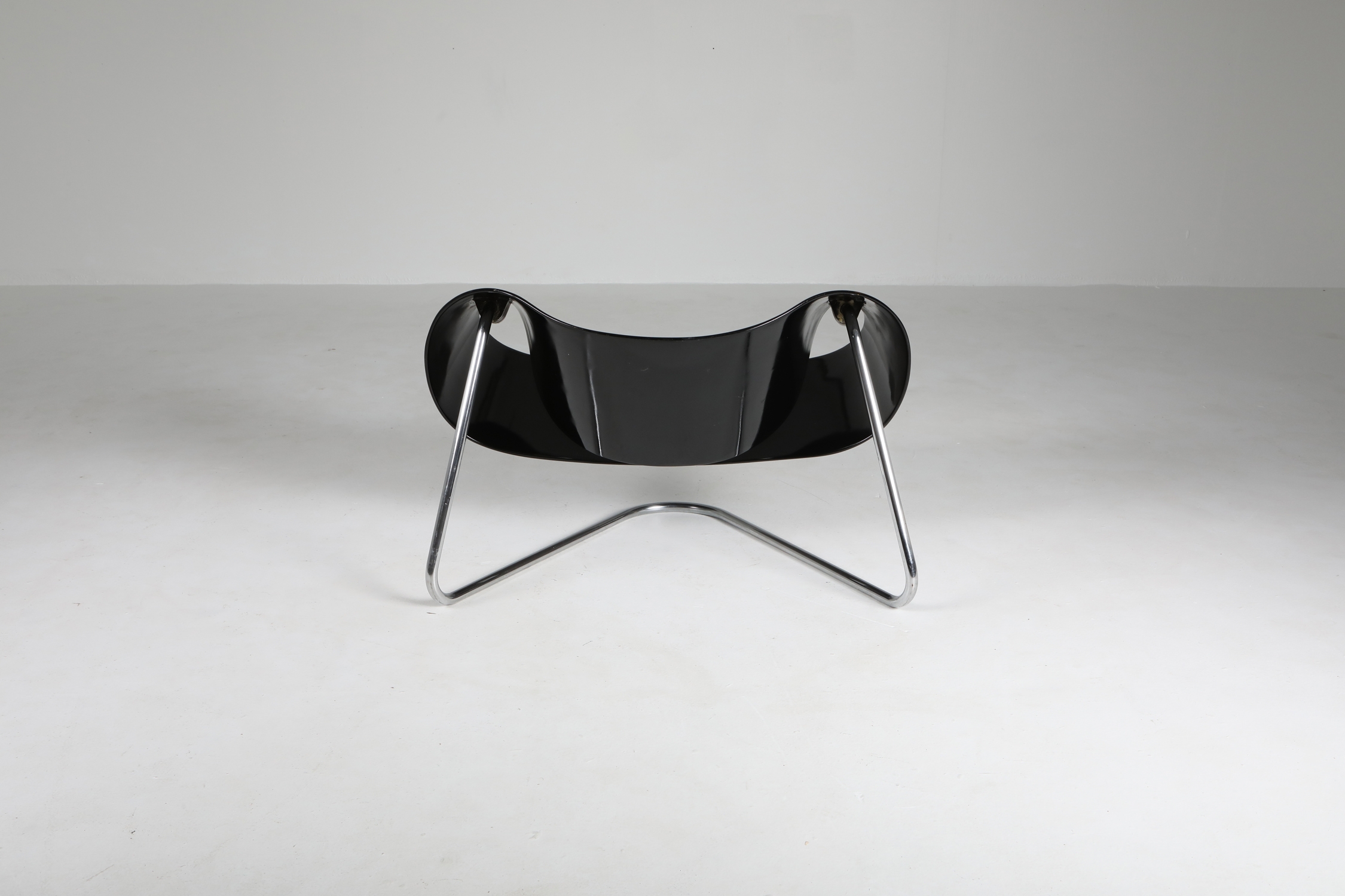 Black Ribbon Chair by Franca Stagi for Bernini - 1961