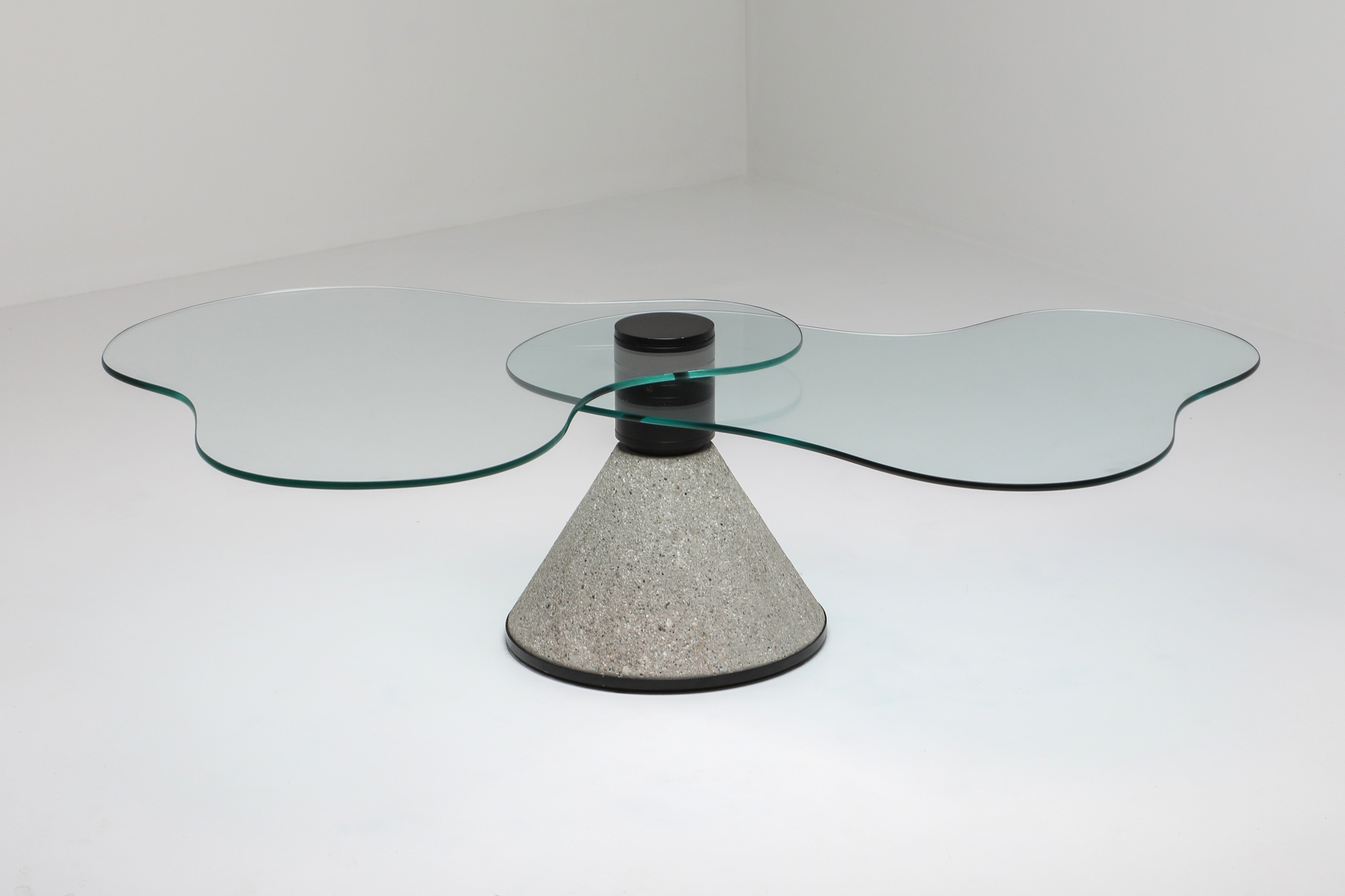 Postmodern Coffee Table in the Manner of Saporiti - 1980s