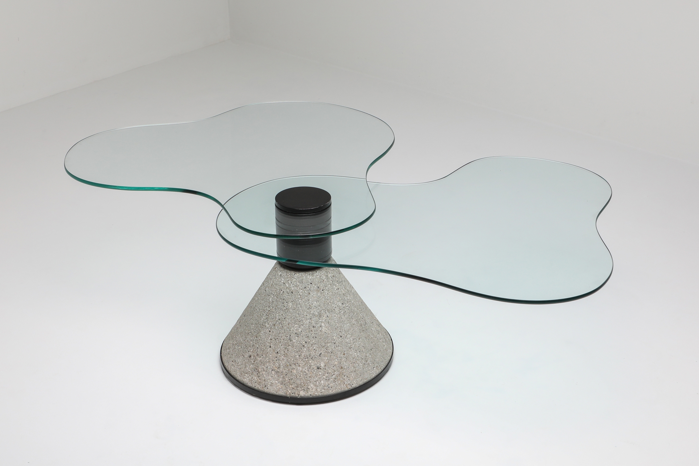 Postmodern Coffee Table in the Manner of Saporiti - 1980s