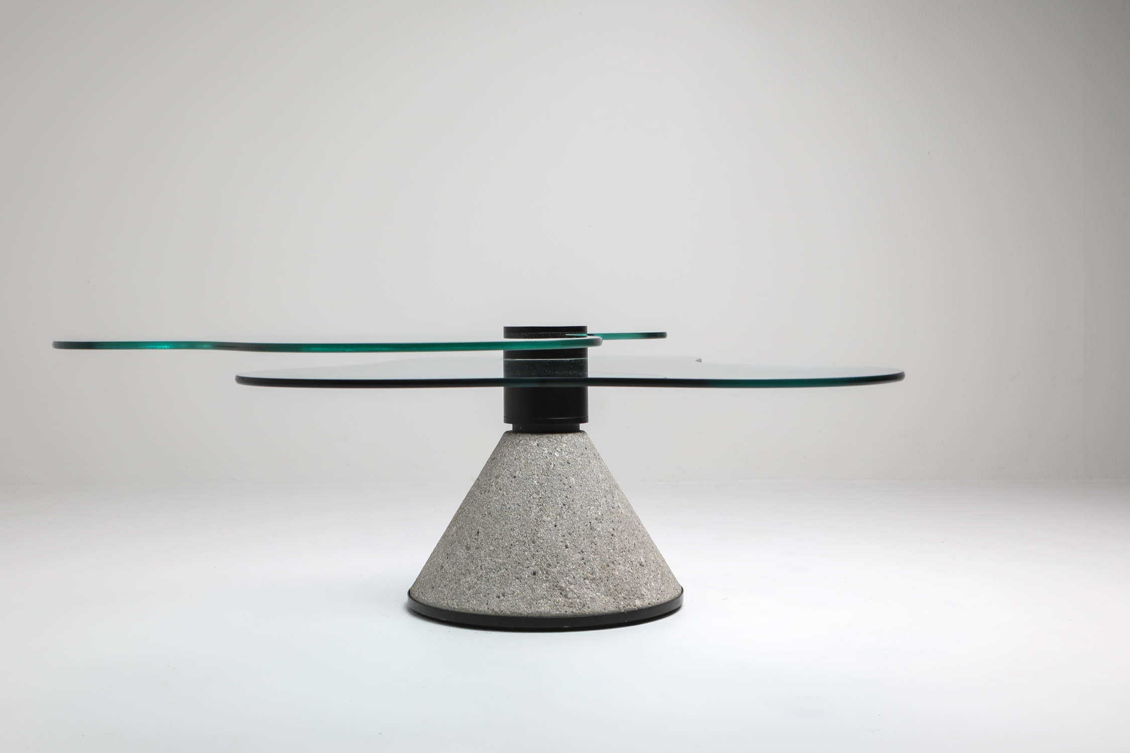 Postmodern Coffee Table in the Manner of Saporiti - 1980s