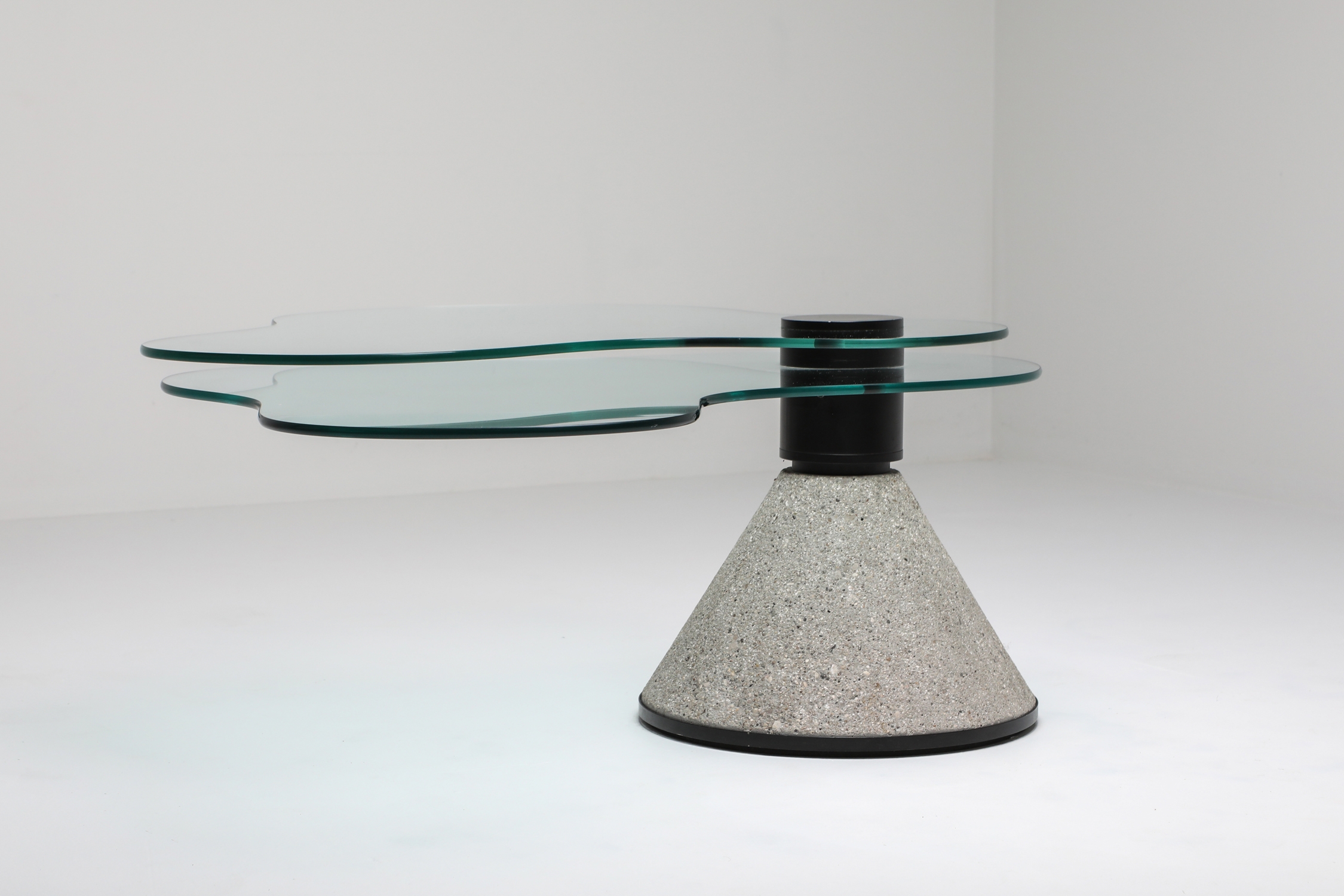Postmodern Coffee Table in the Manner of Saporiti - 1980s