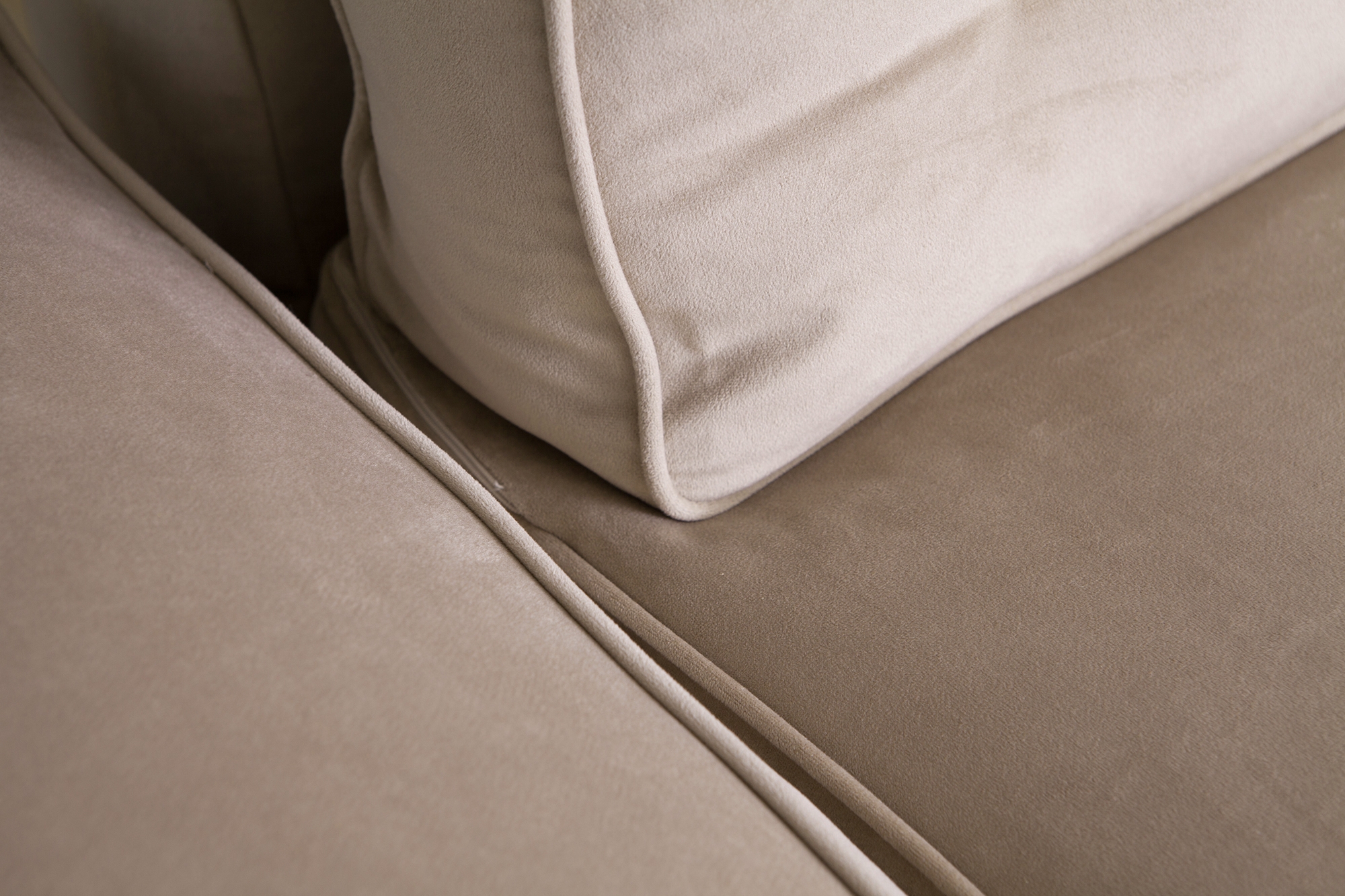 Giorgetti Royal Sofas by Antonello Mosca - 1970s