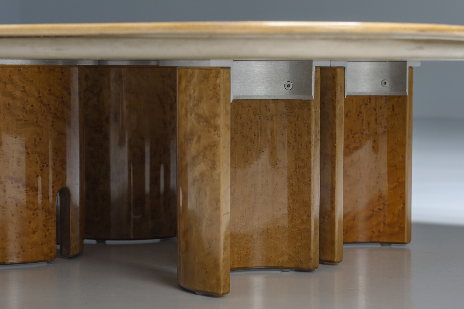 Square Burl Coffee Table For Saporiti, Giovanni Offredi - 1980s