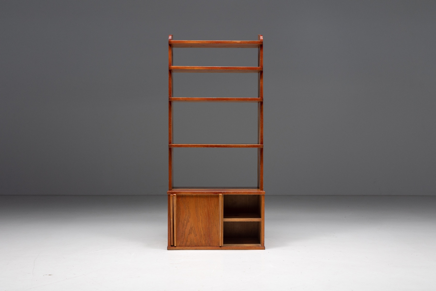 Bookcase in the style of Charlotte Perriand - 1960s