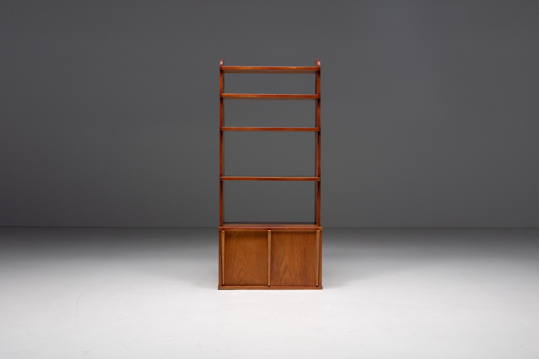 Bookcase in the style of Charlotte Perriand - 1960s