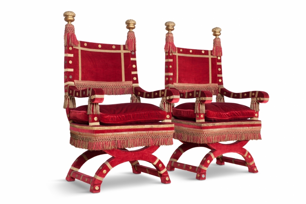 Red Velvet Italian Throne Chairs - 1940s