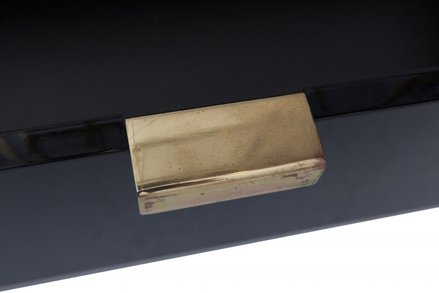 Black Lacquer And Brass Étagère Display Unit - 2000s