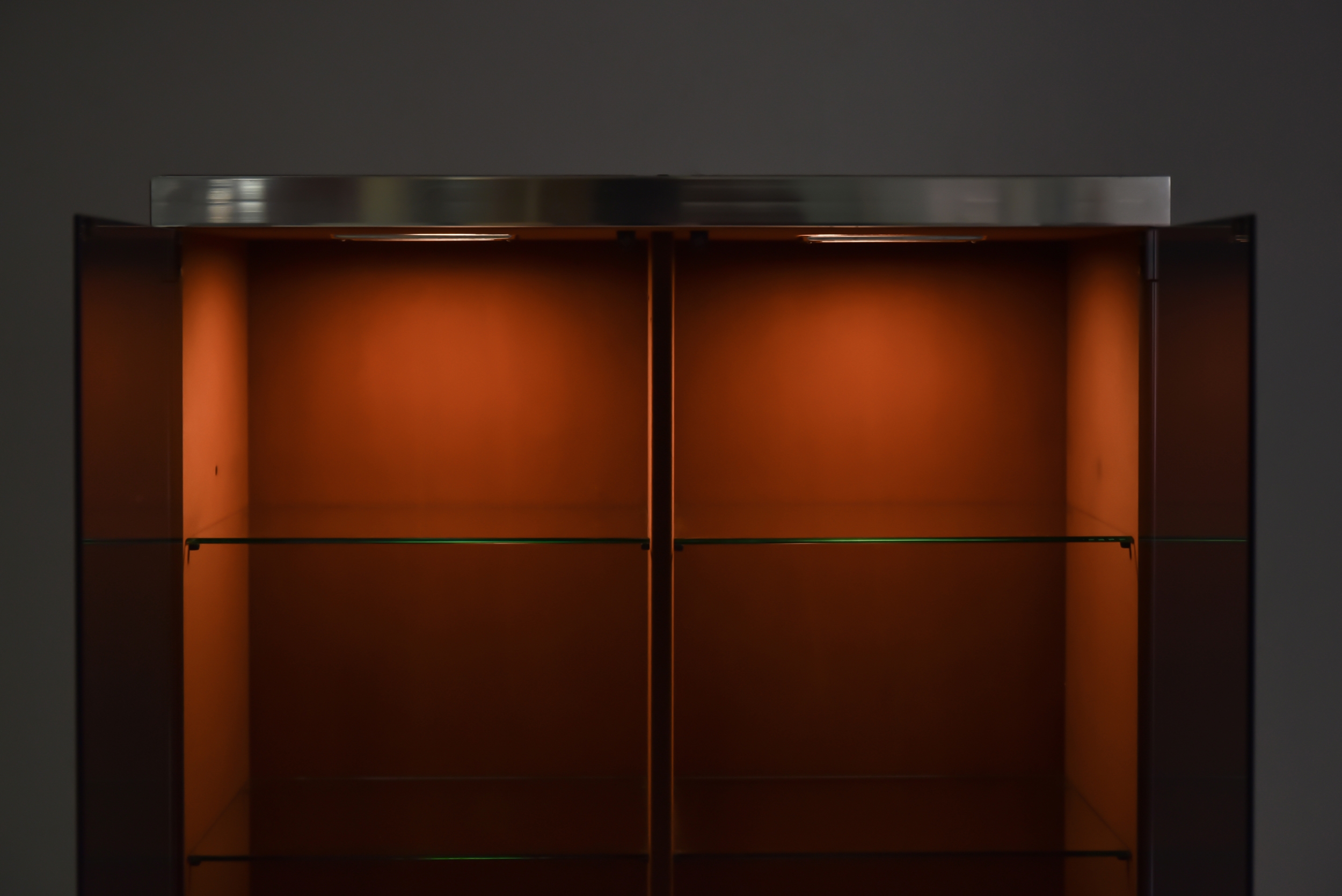 Italian design dresser in cognac leather, chrome and black glass for Hermès - 1970s