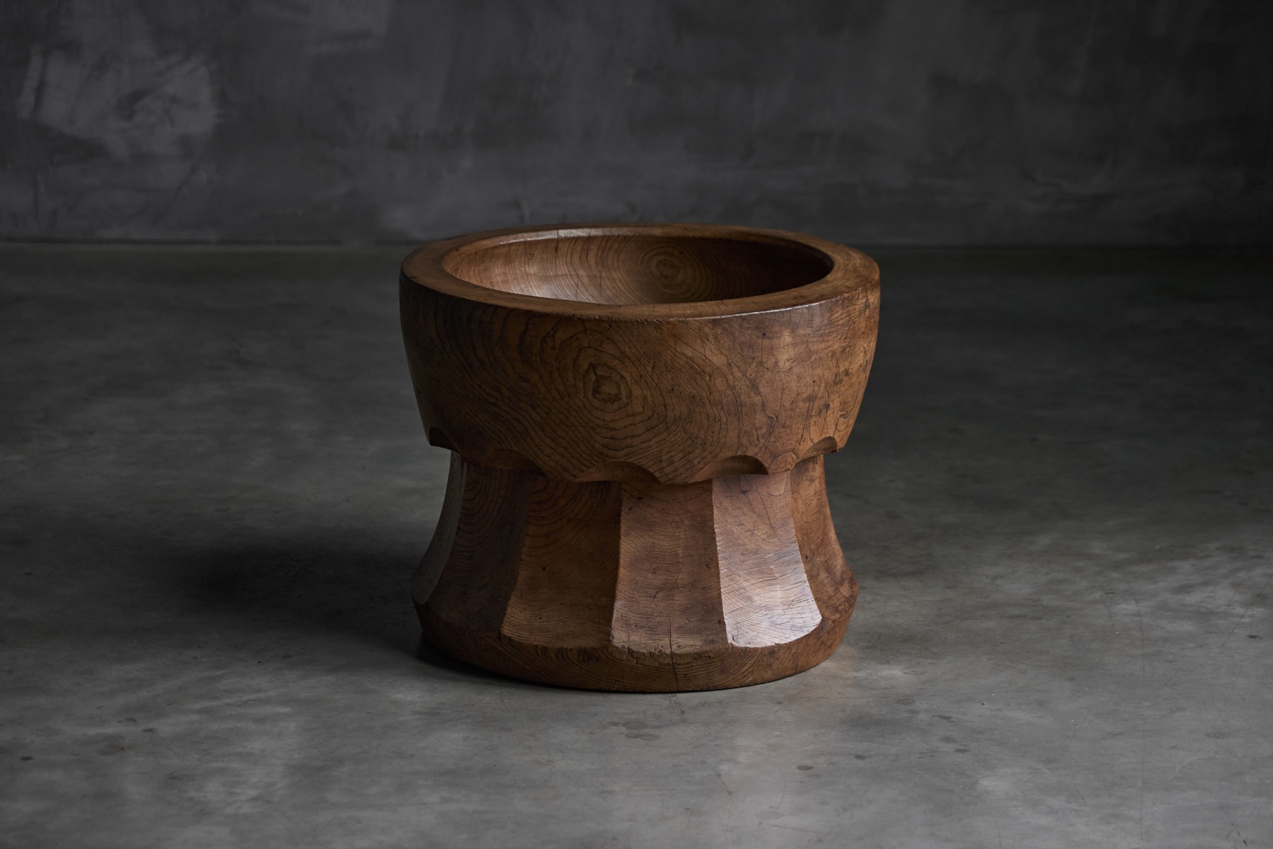 Hand-Carved 'Usu' Wooden Mortar, Japan - Early 20th Century