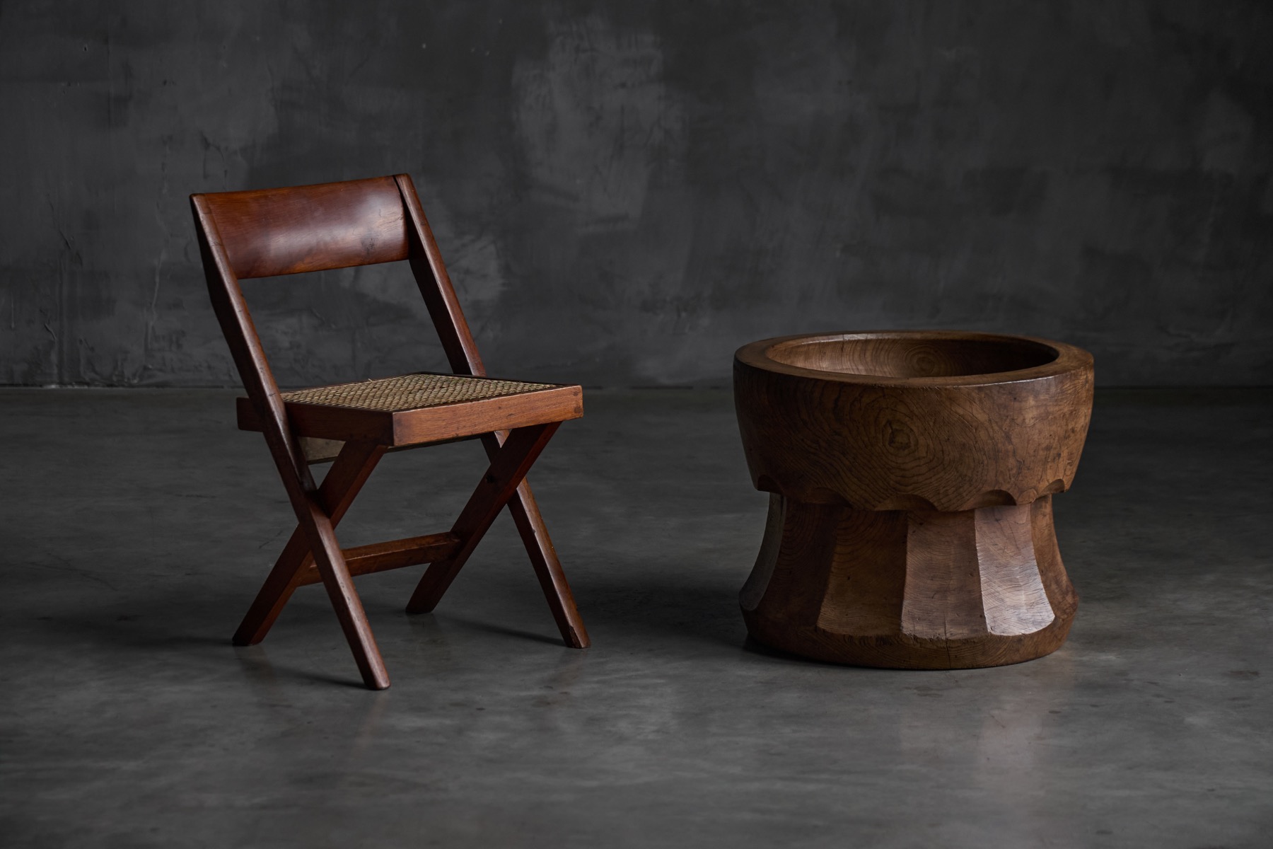 Hand-Carved 'Usu' Wooden Mortar, Japan - Early 20th Century