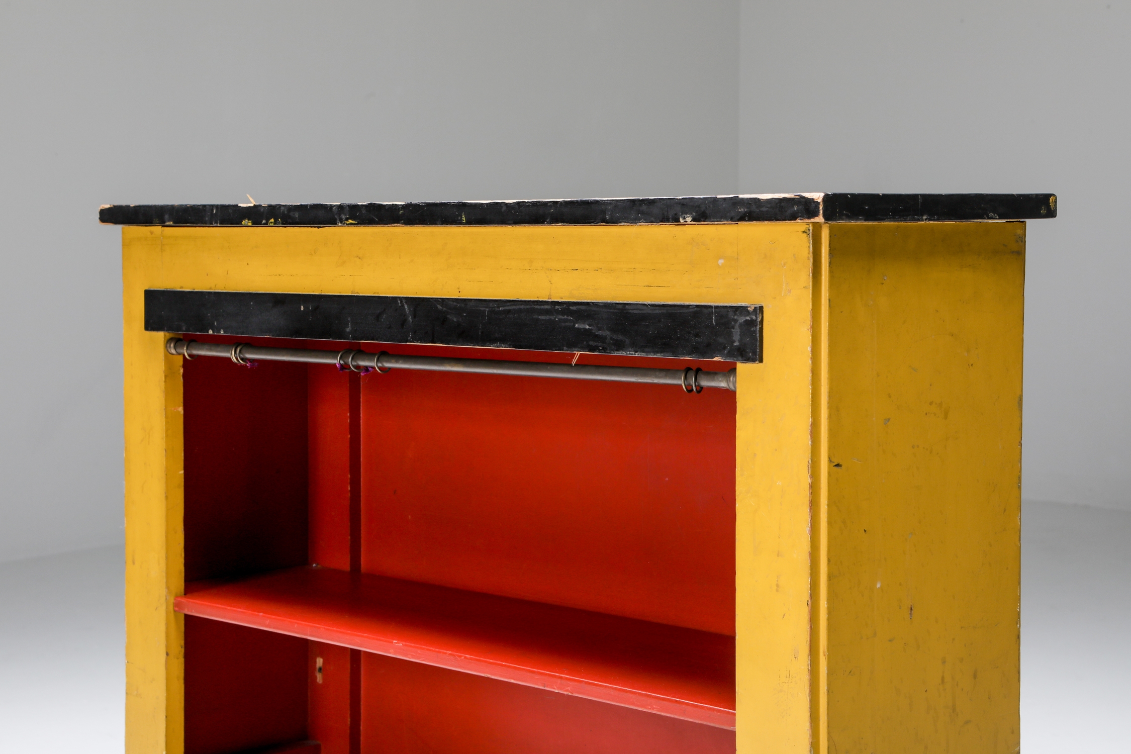 Shelve Cabinet by Dutch Modernist H. Wouda - 1924
