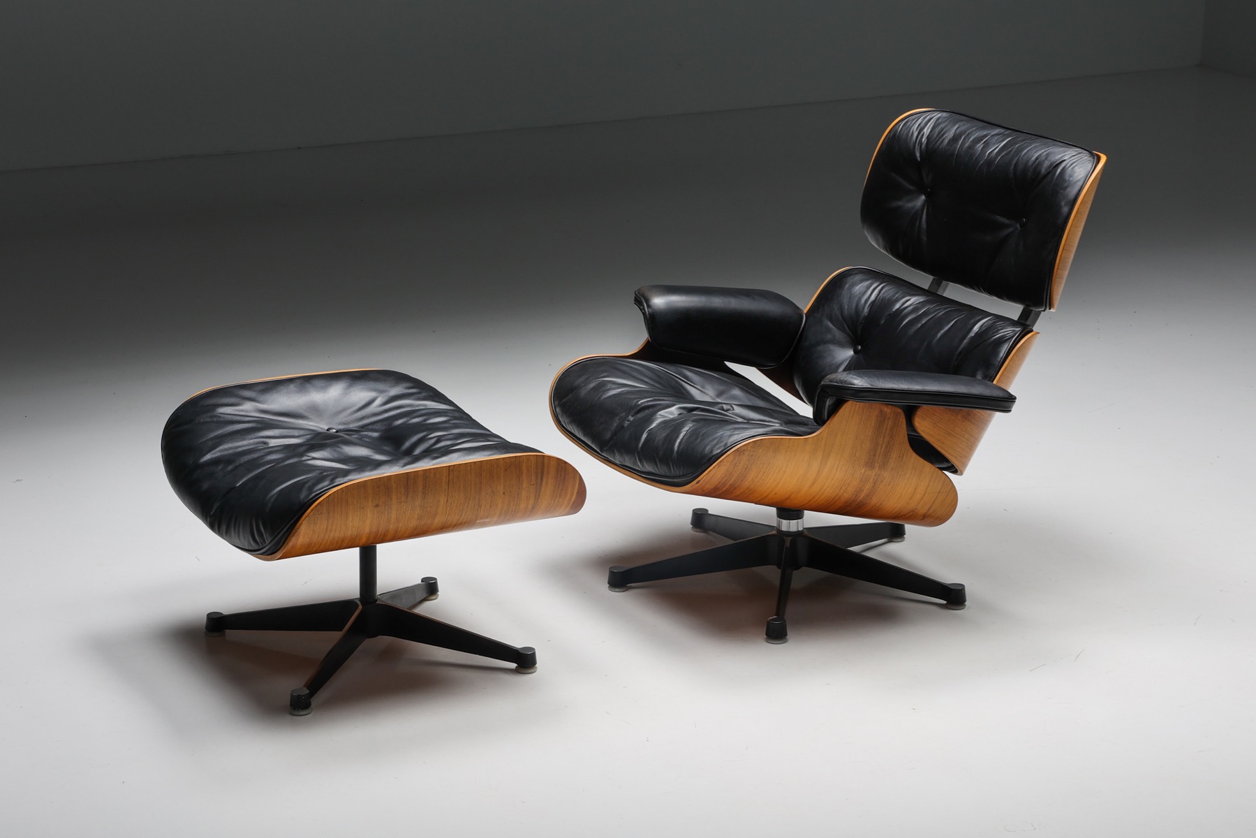 Eames Lounge Chair & Ottoman for Herman Miller - 1957
