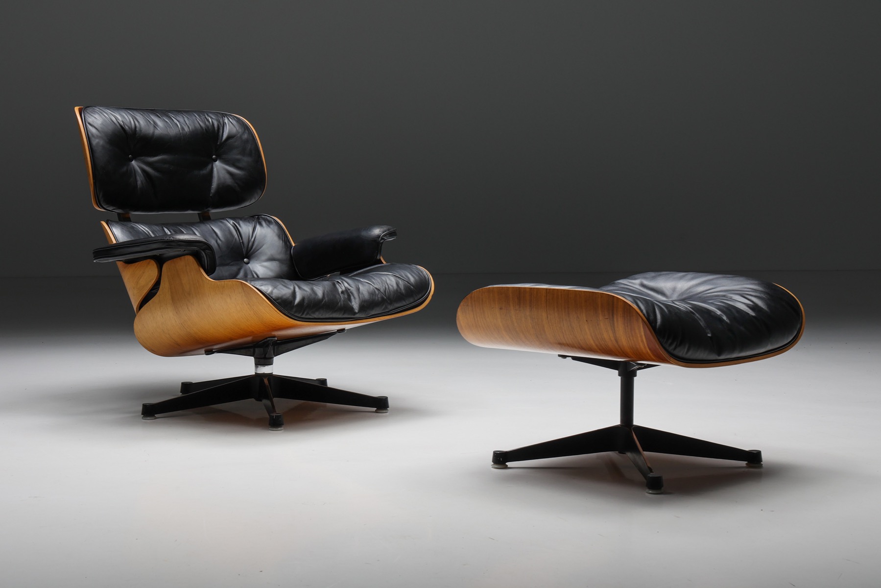 Eames Lounge Chair & Ottoman for Herman Miller - 1957