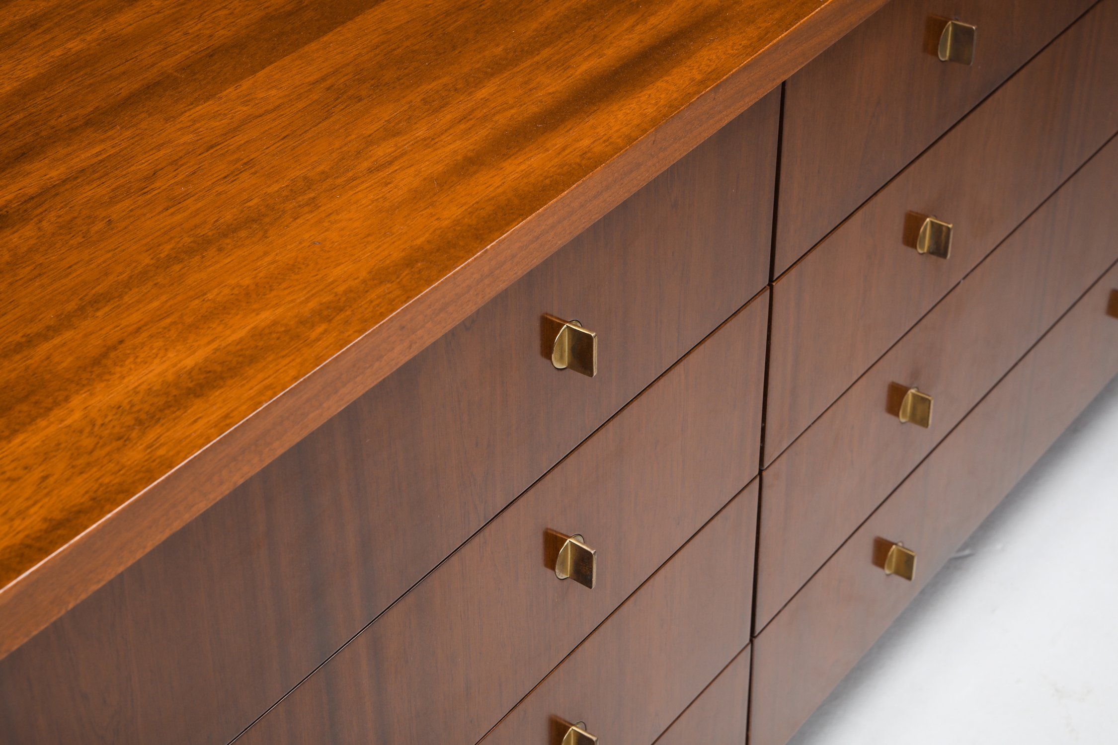 Italian Commode with Drawers Attributed to Carlo Scarpa - 1965