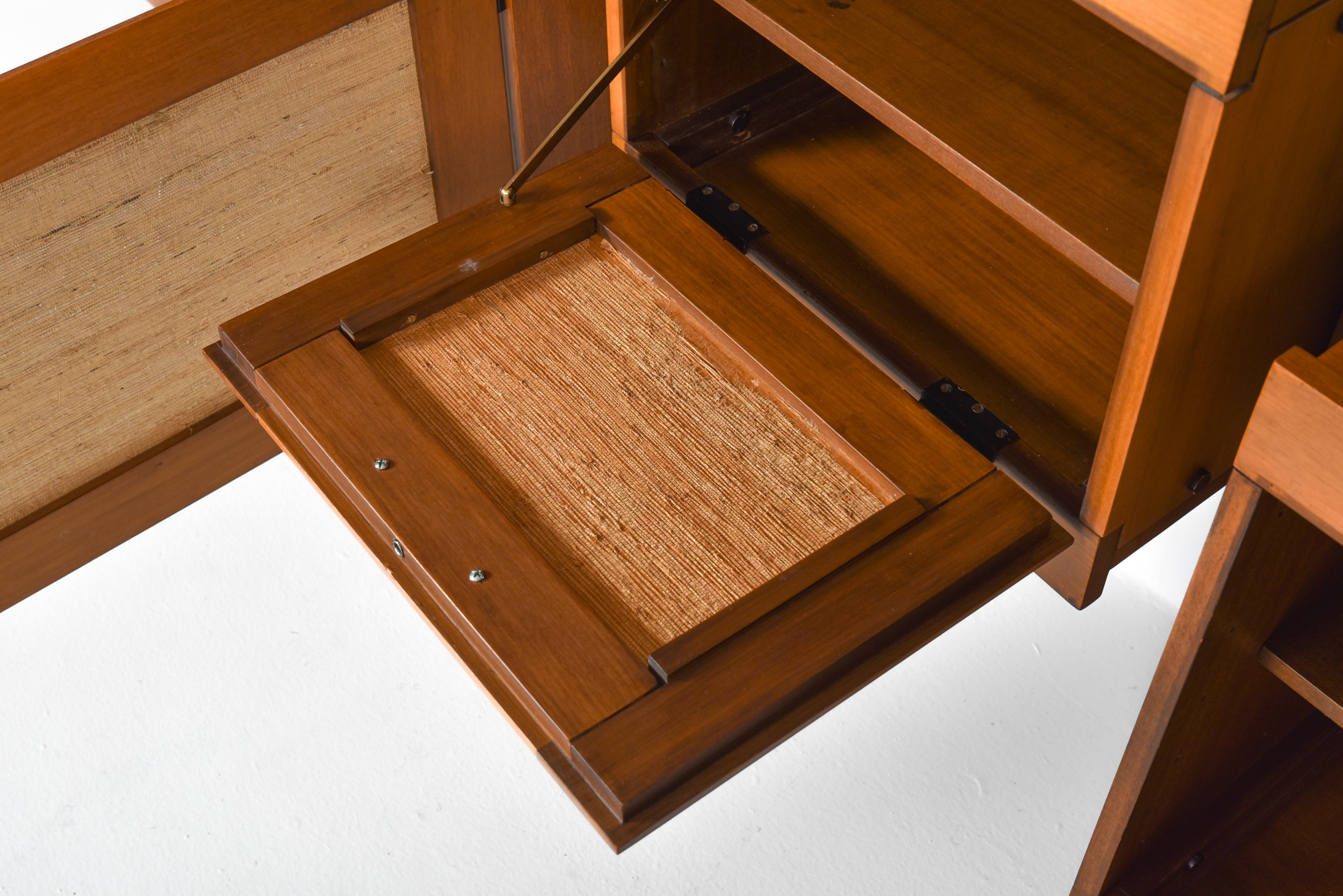Italian Wall Unit by Leonardo Fiori for ISA Bergamo - 1960s