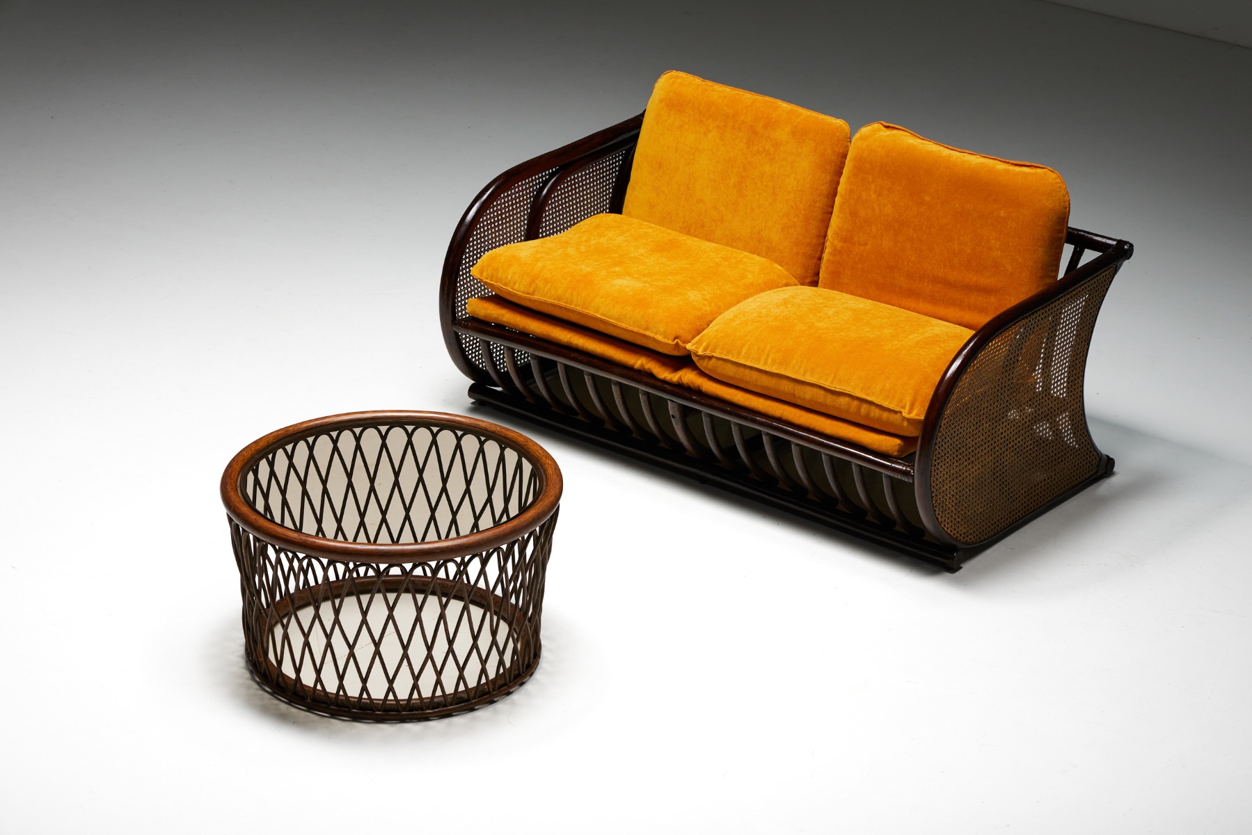 Round Italian Coffee Table - 1970s