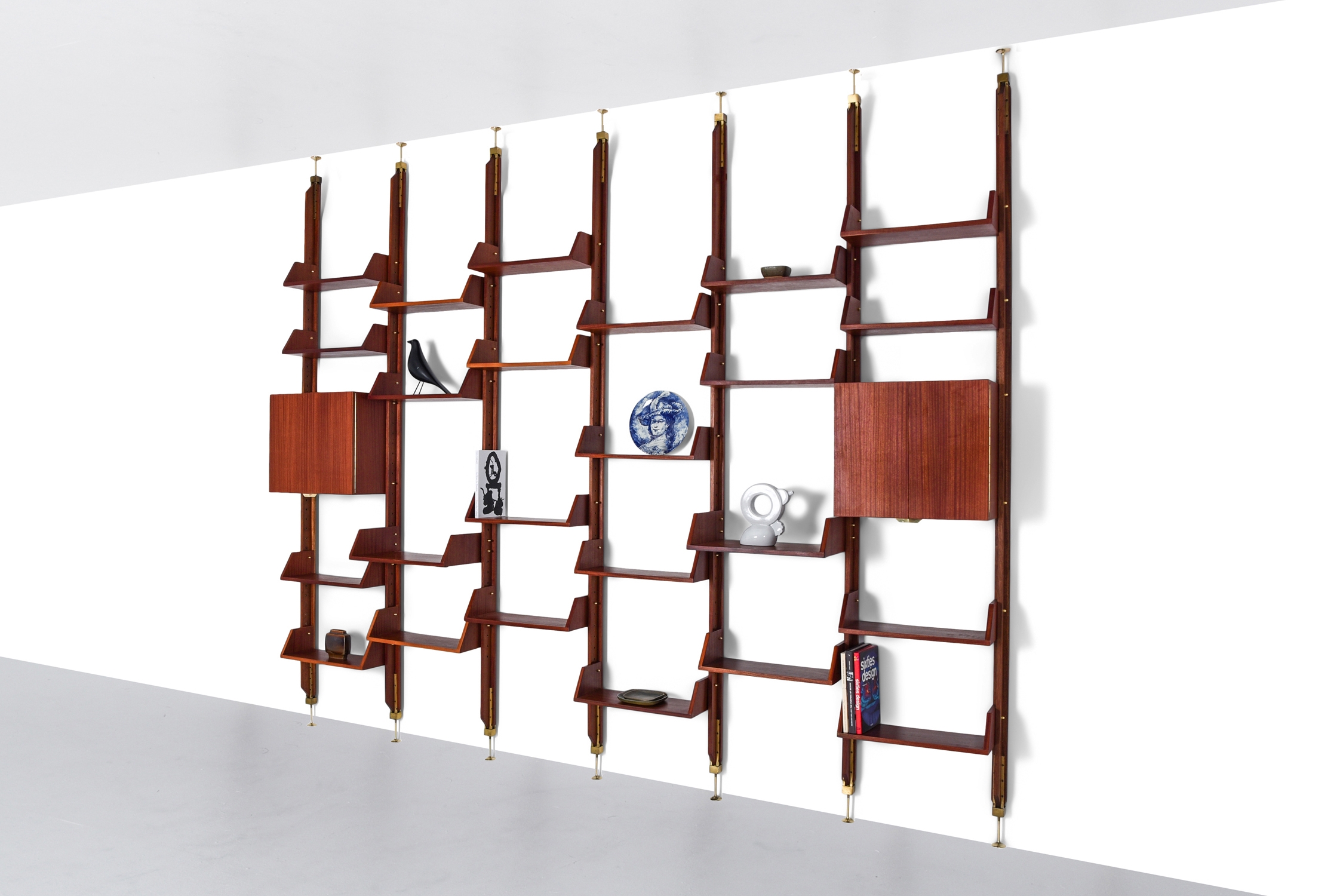 Italian High-End Wall Unit in Walnut - 1960