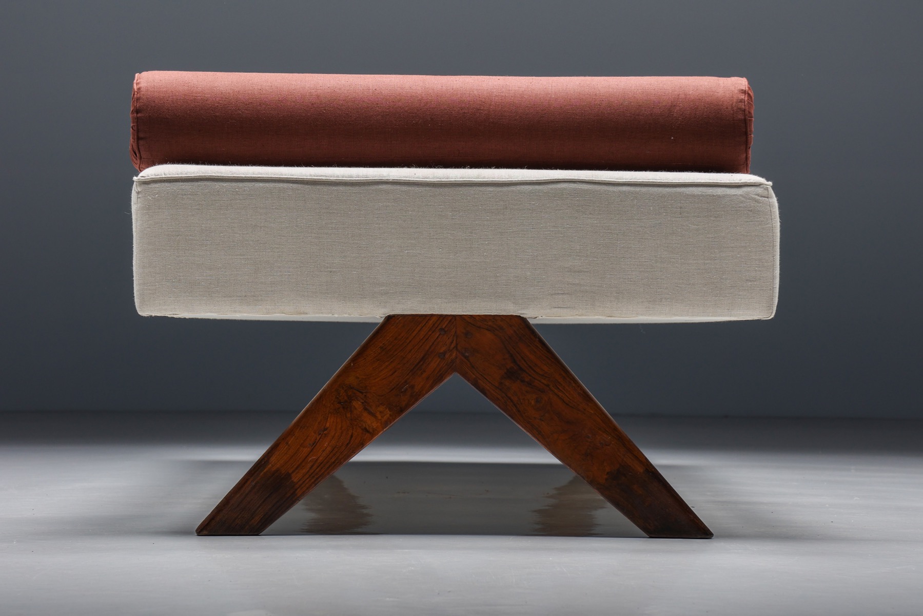 Daybed by Pierre Jeanneret - 1957-58