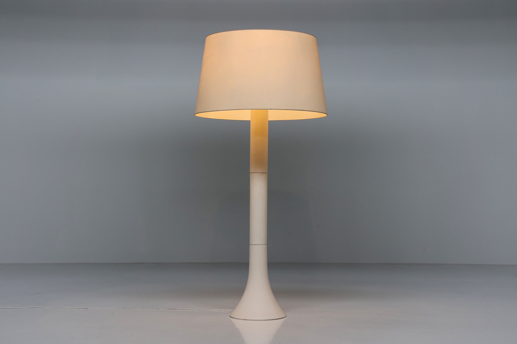 Floor Lamp MEEGA C30 by  Jos Devriendt - 2000's