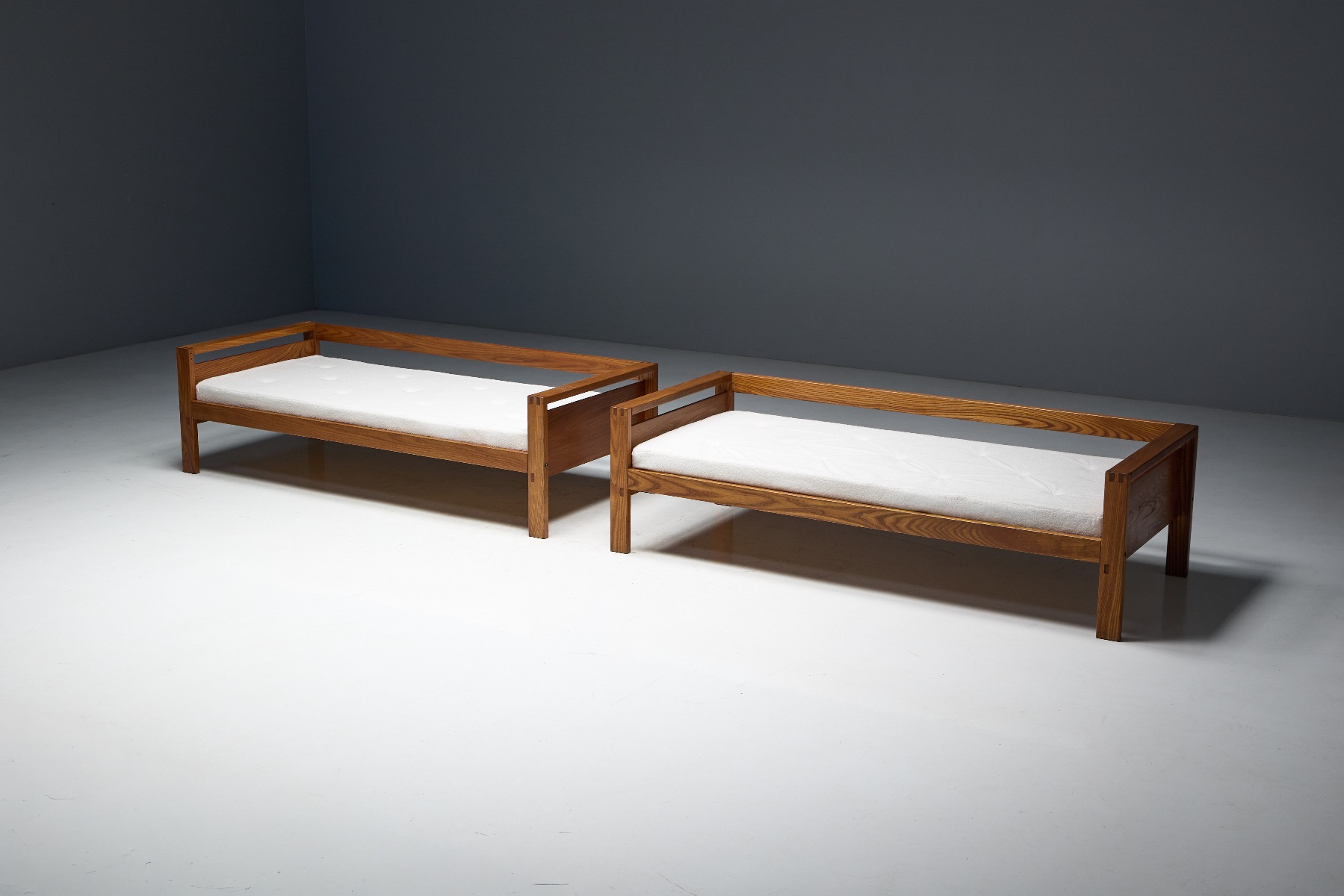 L06A Daybed by Pierre Chapo - 1960s
