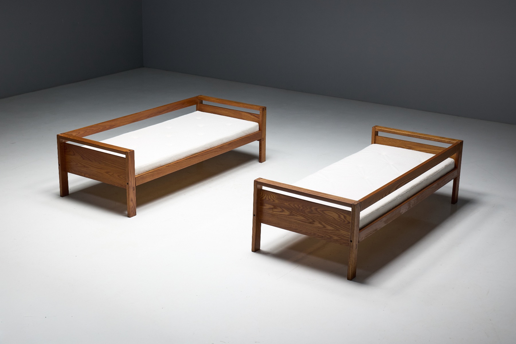 L06A Daybed by Pierre Chapo - 1960s