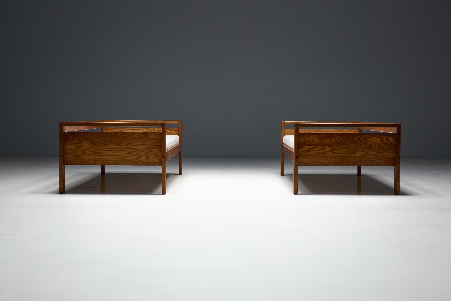 L06A Daybed by Pierre Chapo - 1960s