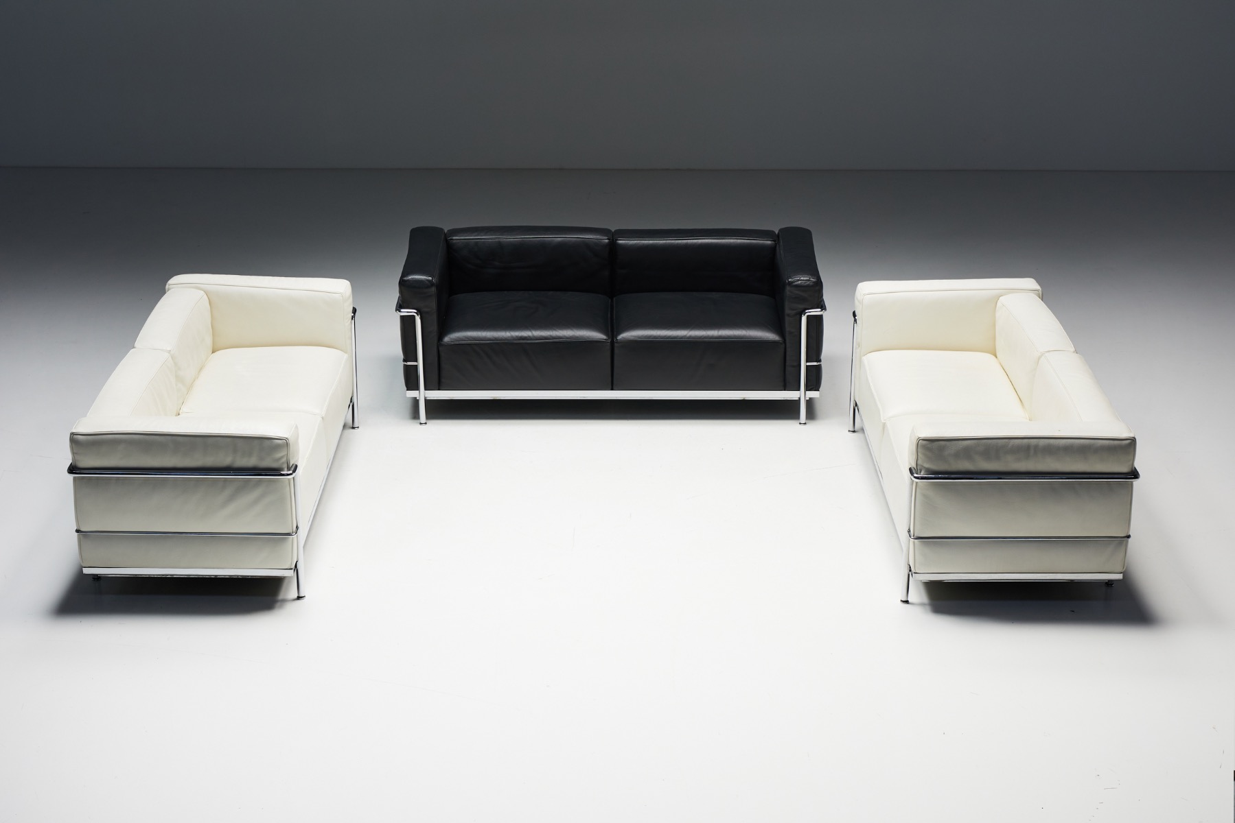 LC3 Sofa by Le Corbusier for Cassina - 1990s