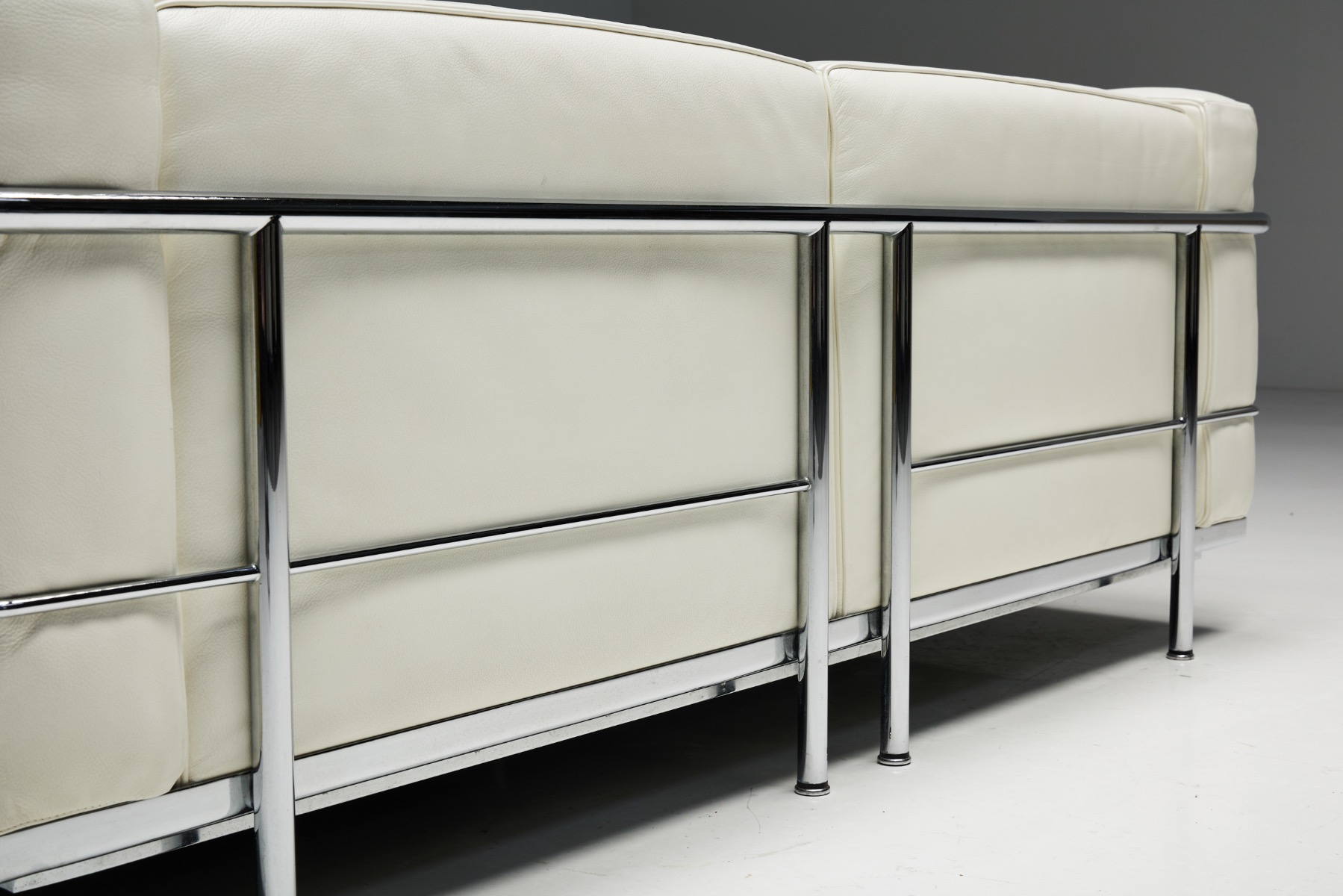 LC3 Sofa by Le Corbusier for Cassina - 1990s