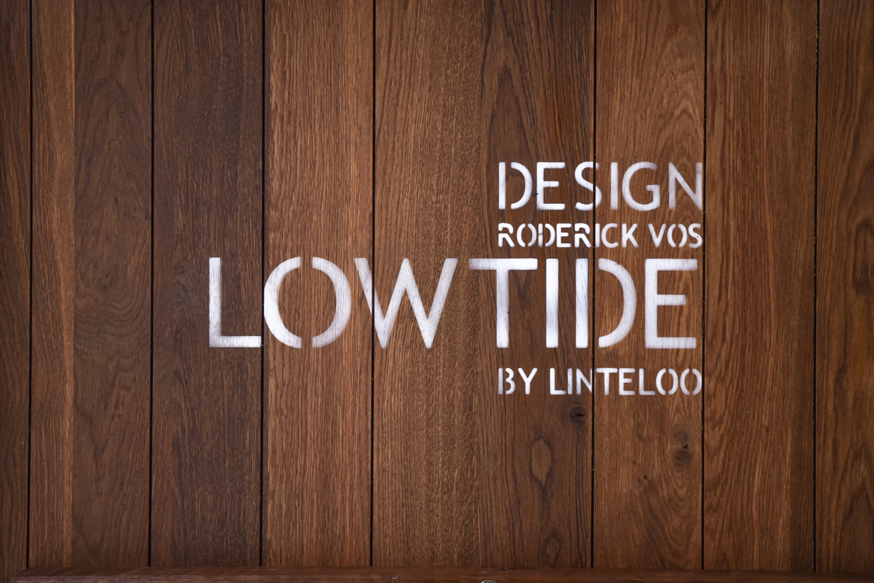 Linteloo "Lowtide" Roderick Vos Coffee Table - 2000's