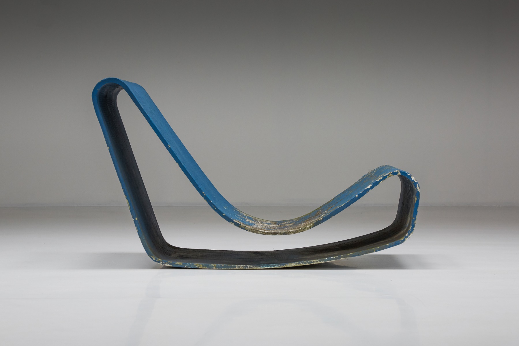 Set of Loop Lounge Chairs By Willy Guhl For Eternit SA - 1950's
