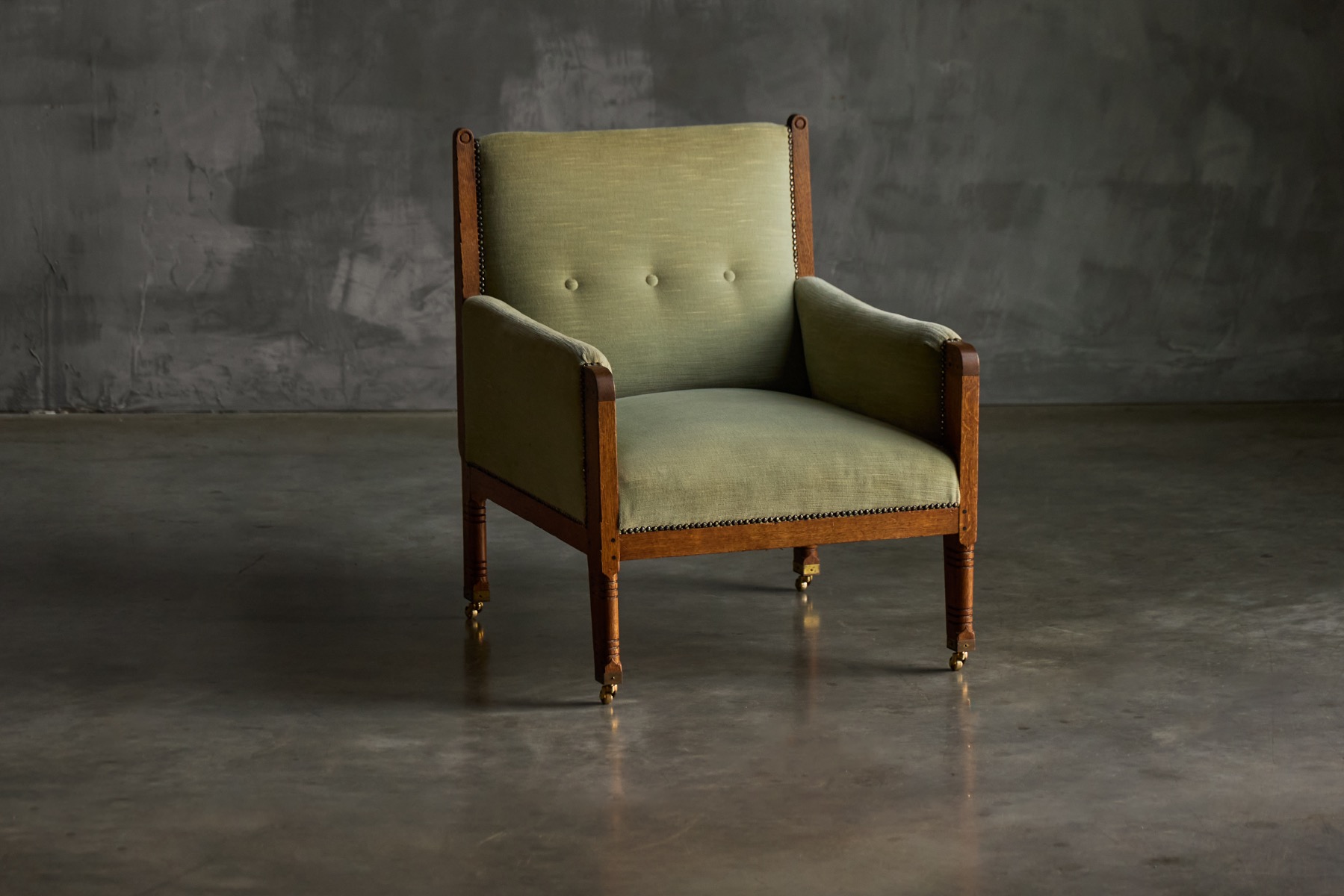 Pair of Lounge Chairs attributed to H.P. Berlage, Netherlands - 1900