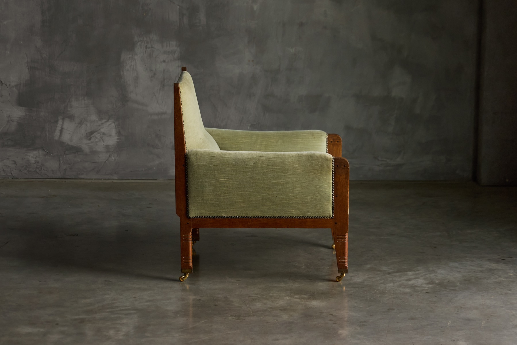 Pair of Lounge Chairs attributed to H.P. Berlage, Netherlands - 1900