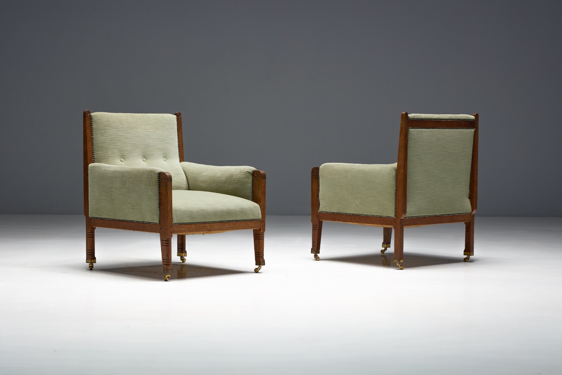 Pair of Lounge Chairs attributed to H.P. Berlage, Netherlands - 1900