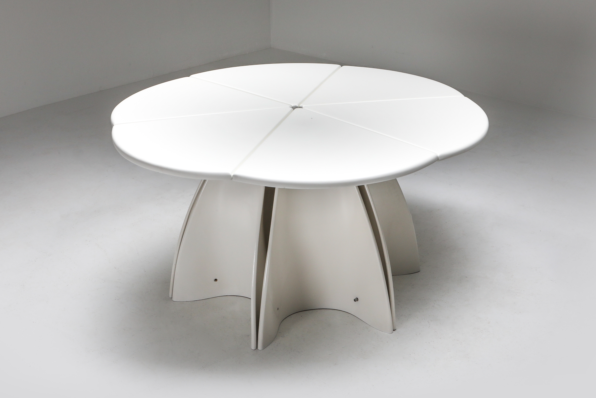 Fabio Lenci post-modern ‘petal’ dining table - 1960's