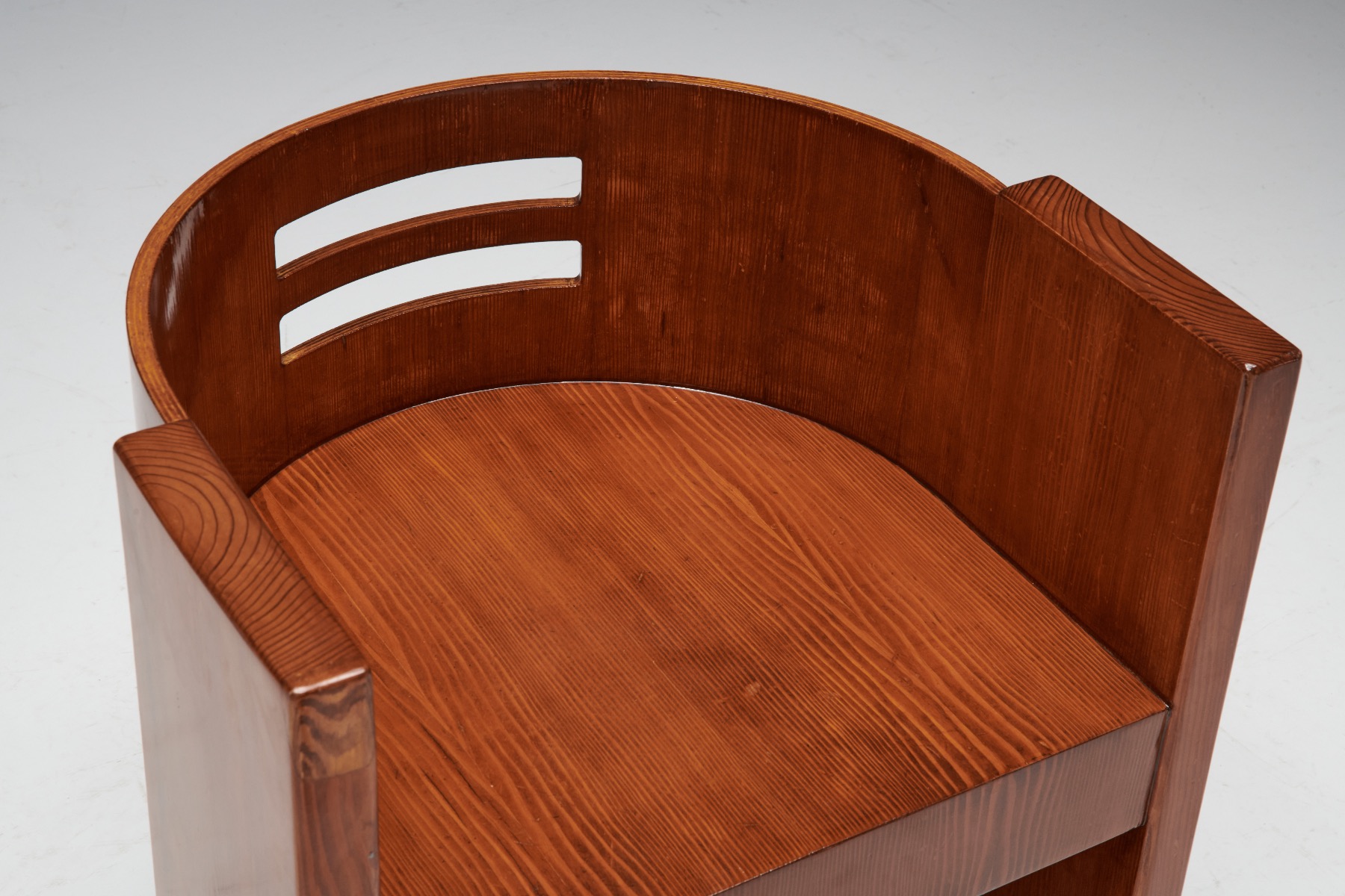 Modernist Armchair in Mahogany - 1930s