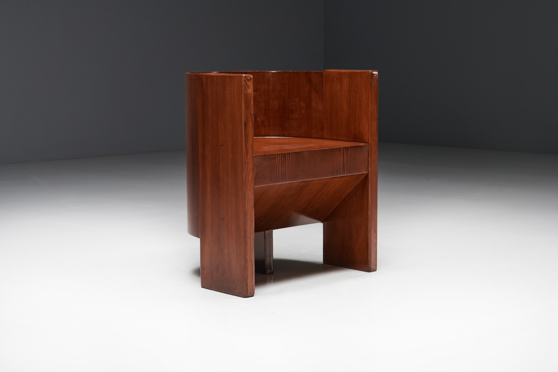 Modernist Armchair in Mahogany - 1930s