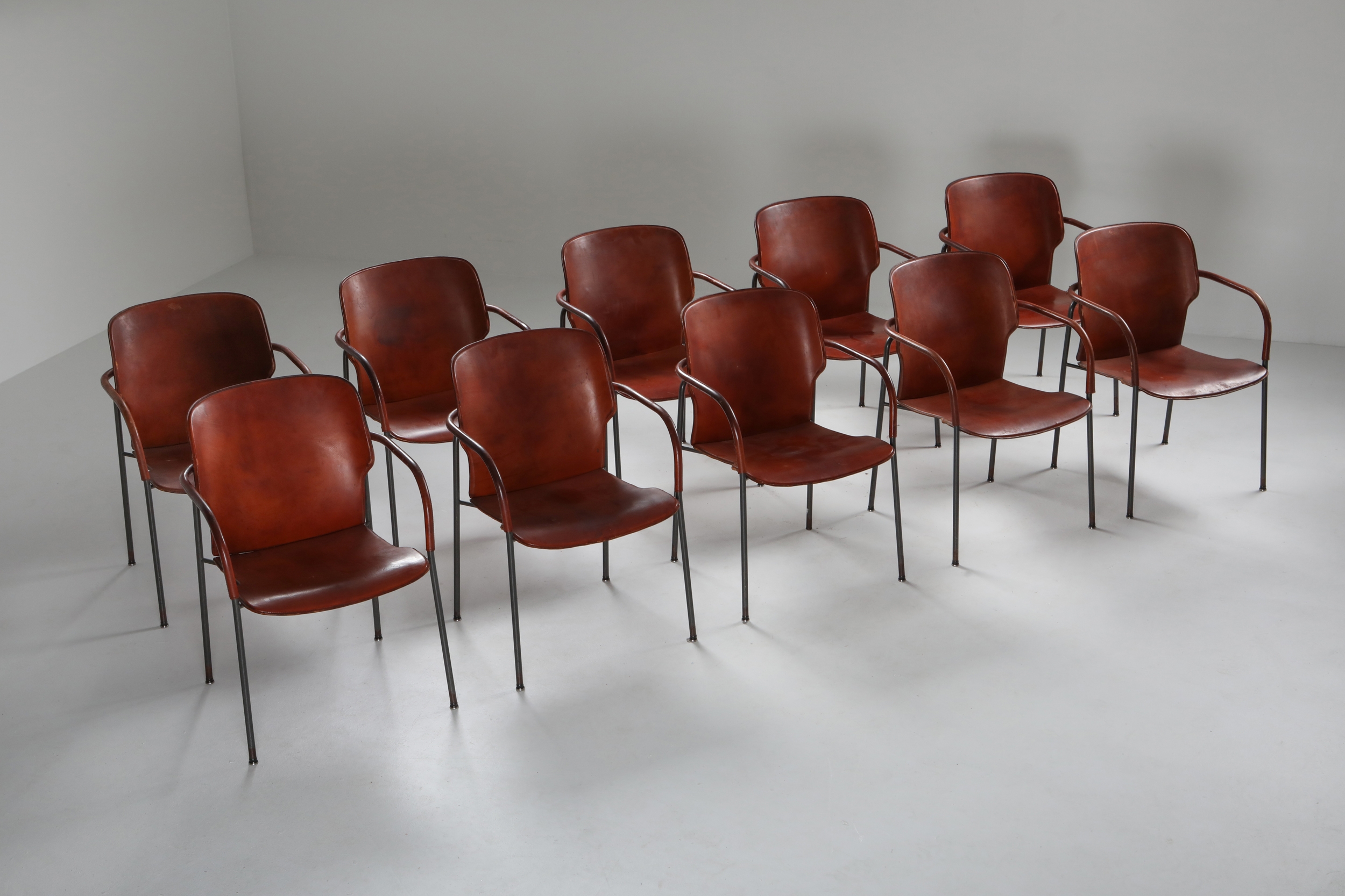 Gianfranco Frattini armchairs model ‘Lalanda’ in dark cognac leather - 1970s
