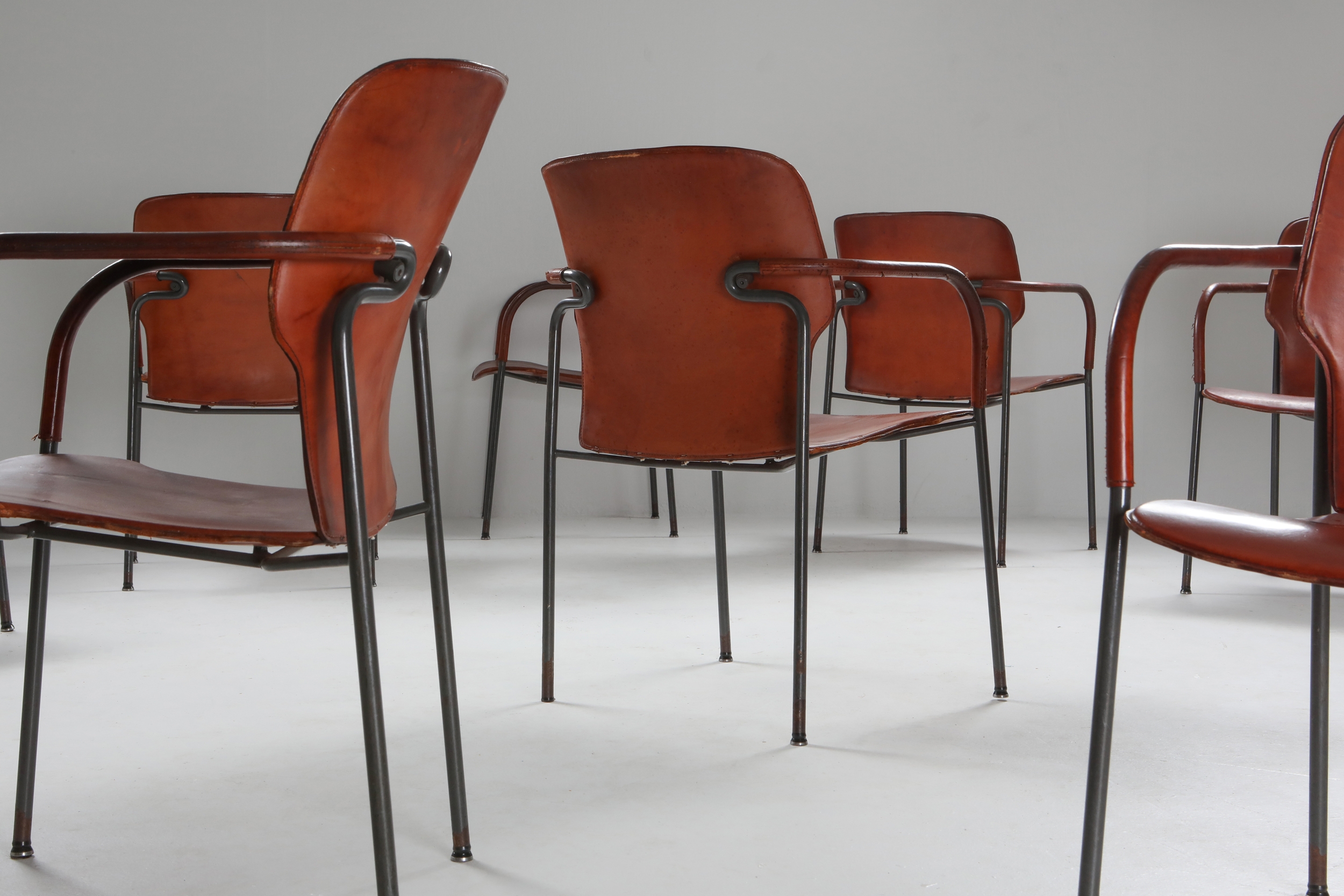 Gianfranco Frattini armchairs model ‘Lalanda’ in dark cognac leather - 1970s