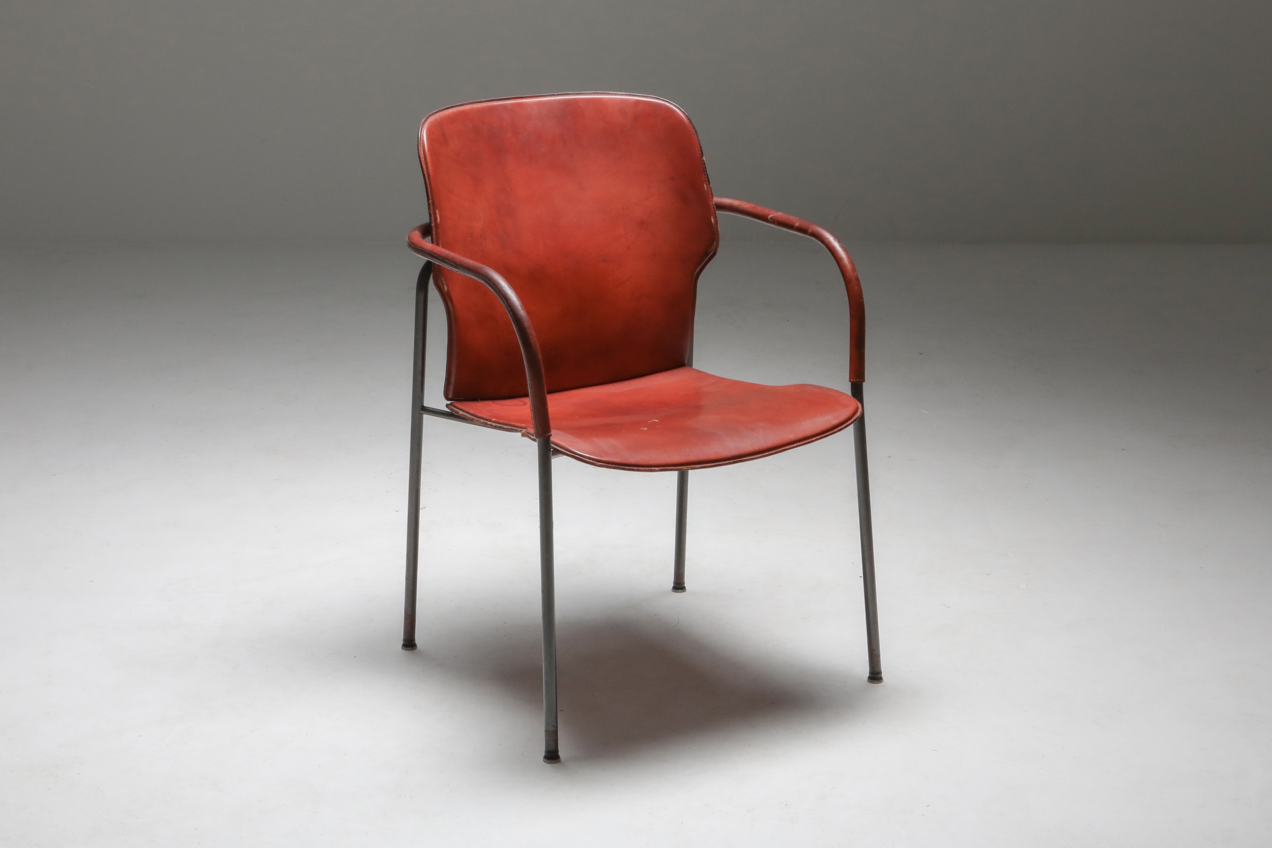 Gianfranco Frattini armchairs model ‘Lalanda’ in dark cognac leather - 1970s