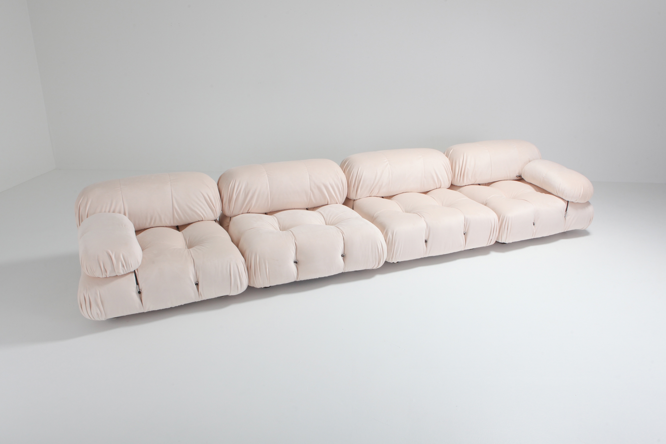 Mario Bellini Nude Rose Velvet 'Camaleonda' Sectional Sofa - 1970s