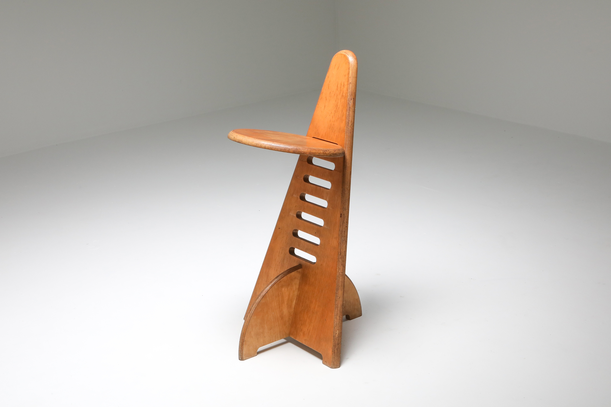 Unusual chair by dutch designer Gijs Boelaars for Lundia - 1970s
