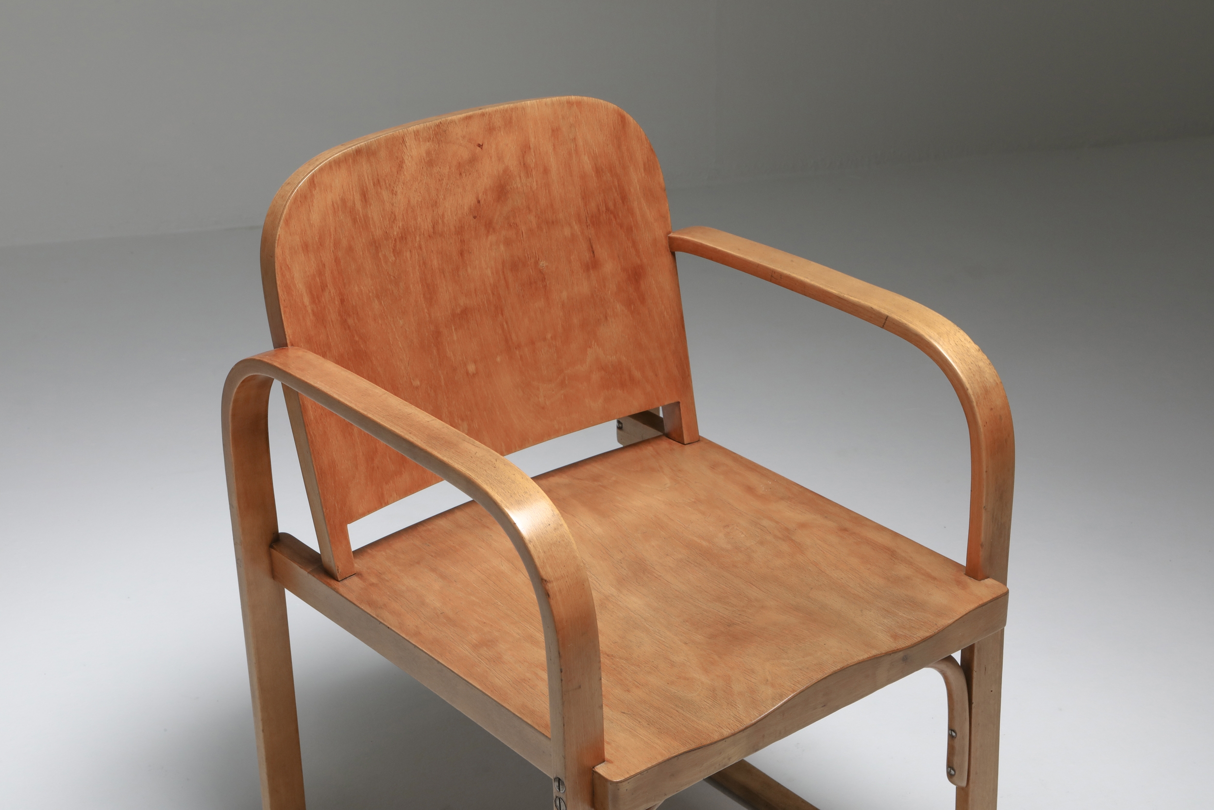 Modernist Plywood Armchair early 20th Century by Tatra - 1930s