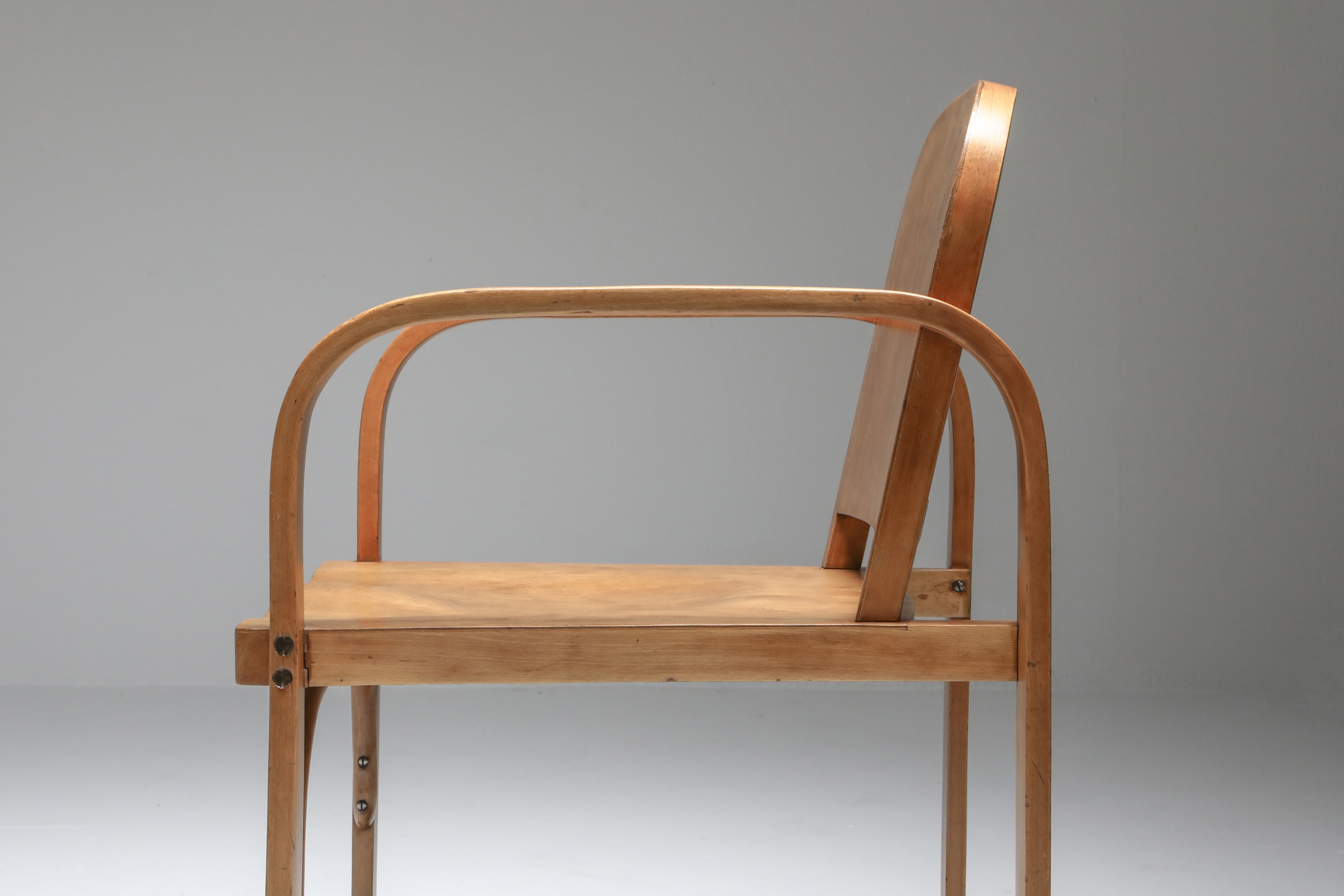 Modernist Plywood Armchair early 20th Century by Tatra - 1930s